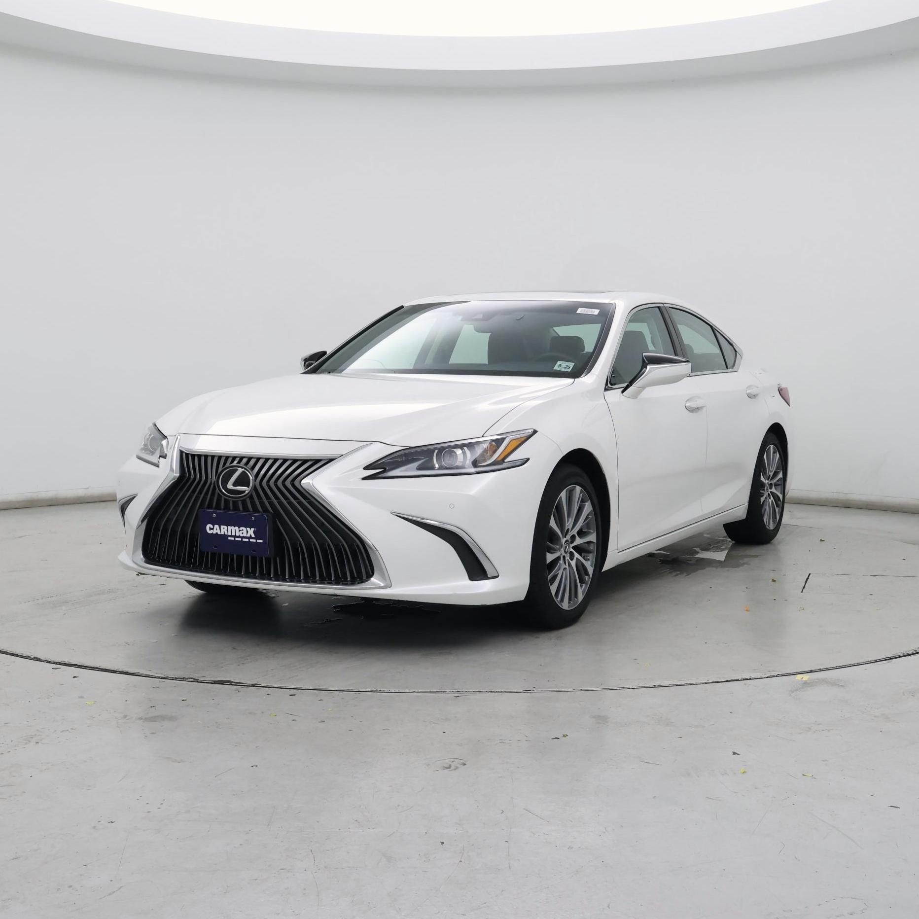 Thumbnail: 2020 Lexus ES - 4