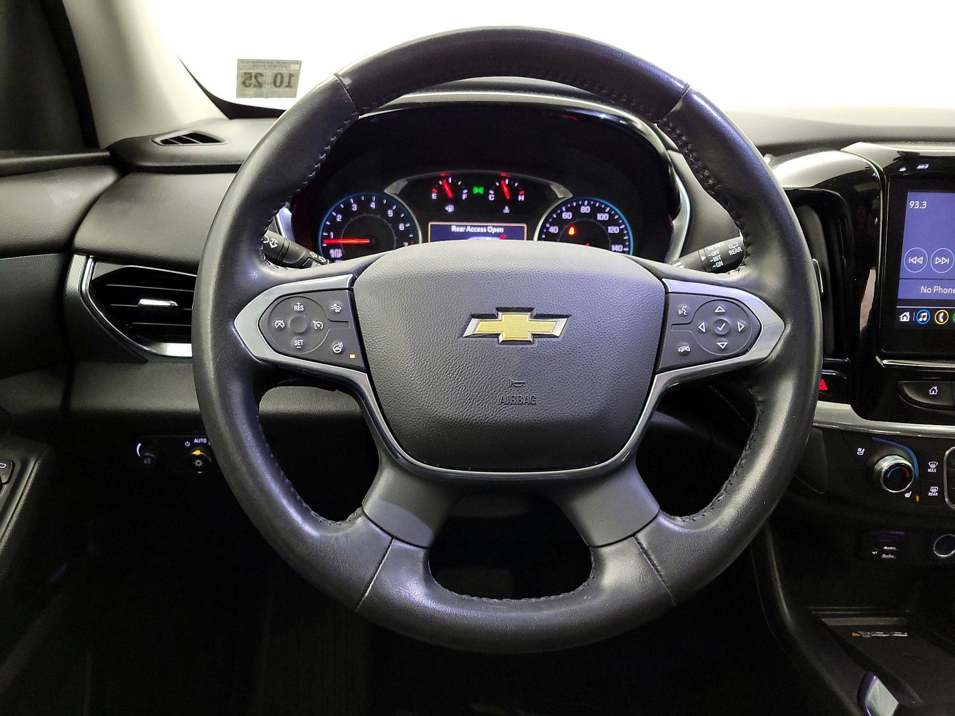 Thumbnail: 2020 Chevrolet Traverse - 10