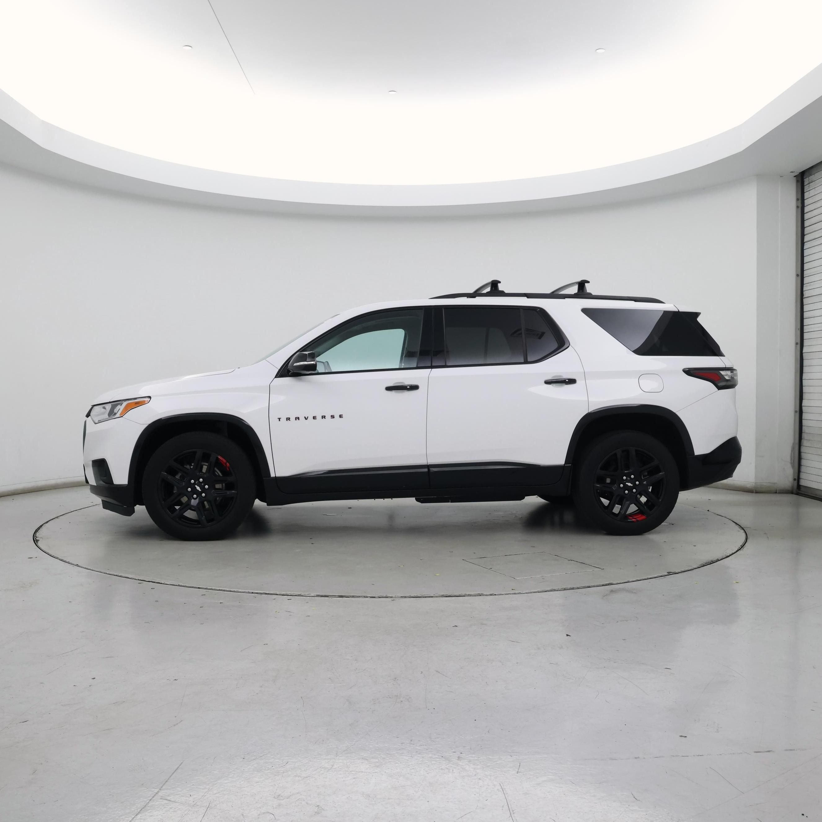 Thumbnail: 2020 Chevrolet Traverse - 3