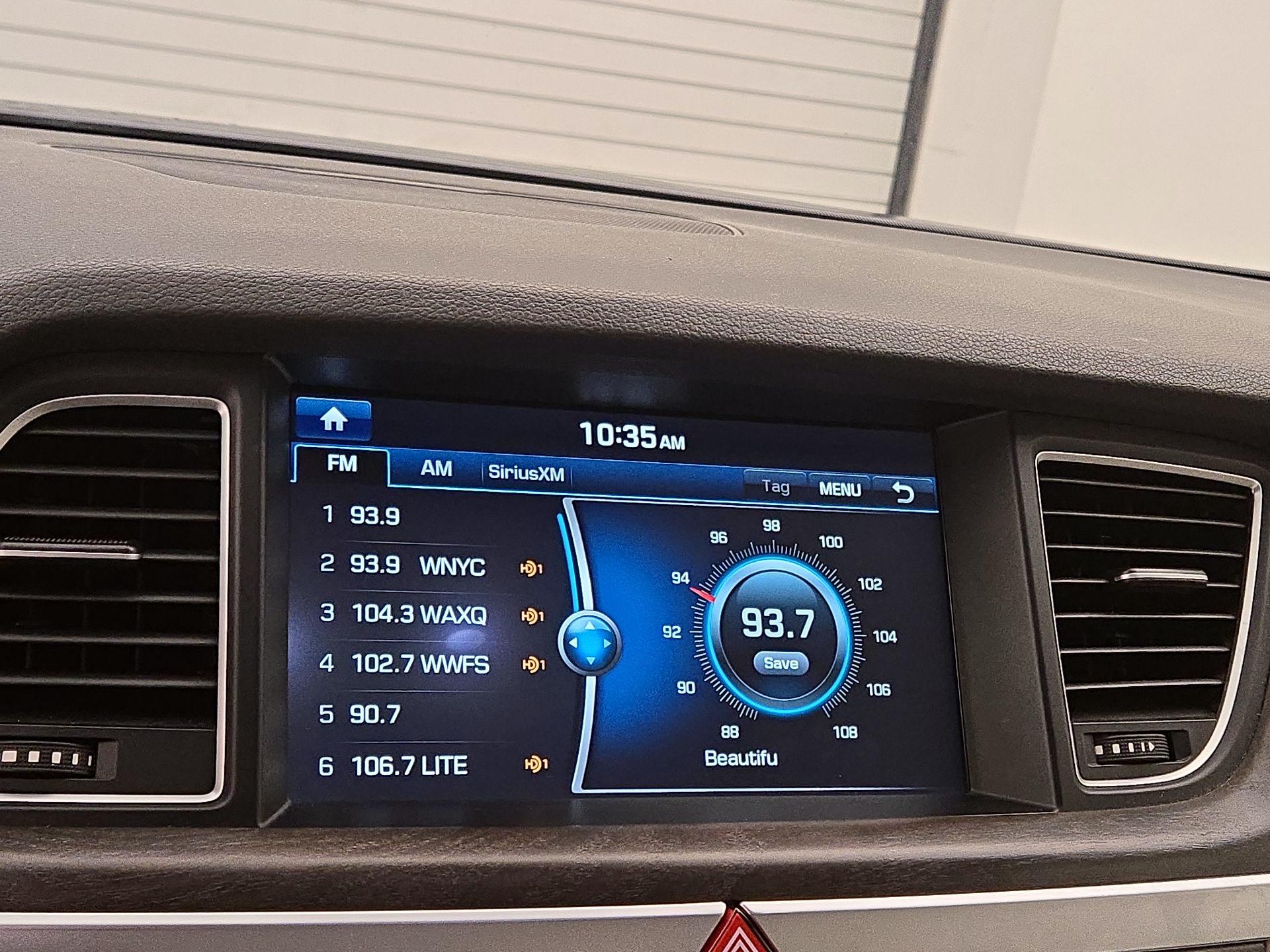 Thumbnail: 2016 Hyundai Genesis - 15