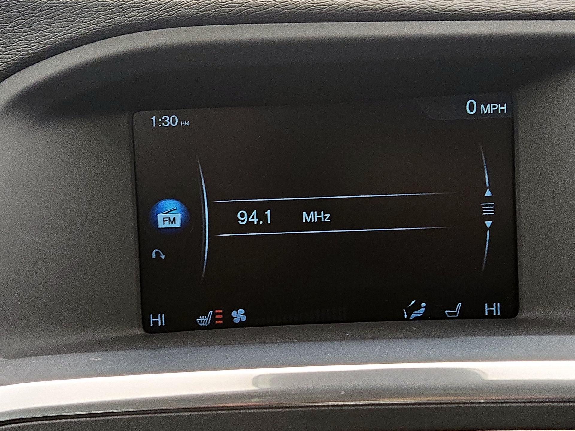 Thumbnail: 2016 Volvo V60 - 15