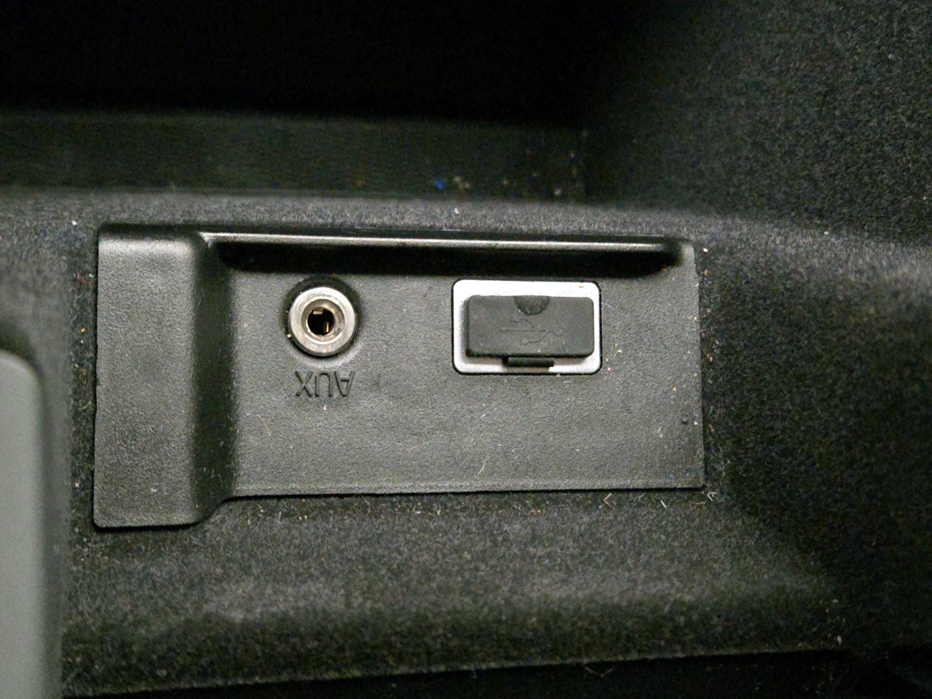 Thumbnail: 2016 Volvo V60 - 18