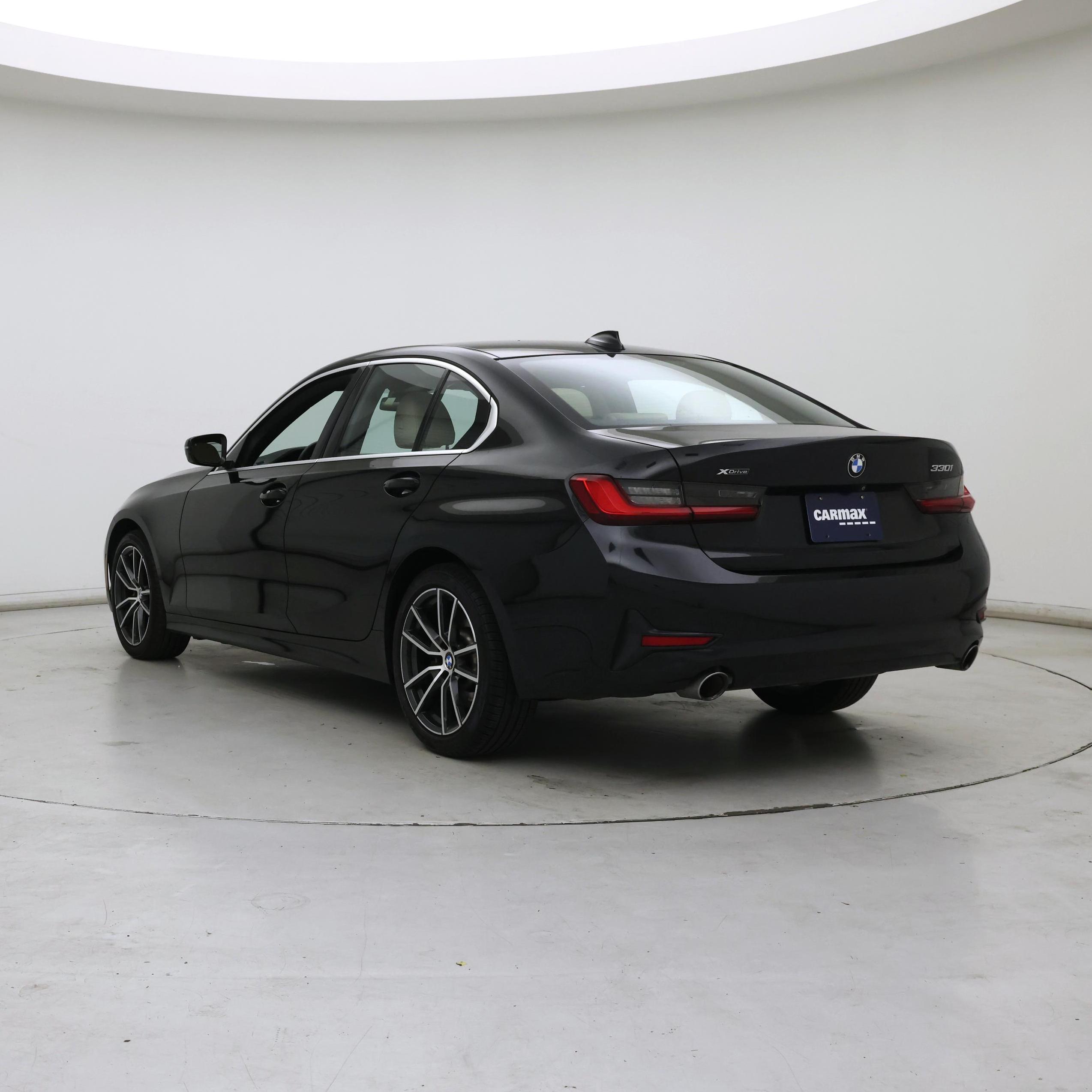 Thumbnail: 2019 BMW 3 Series - 2
