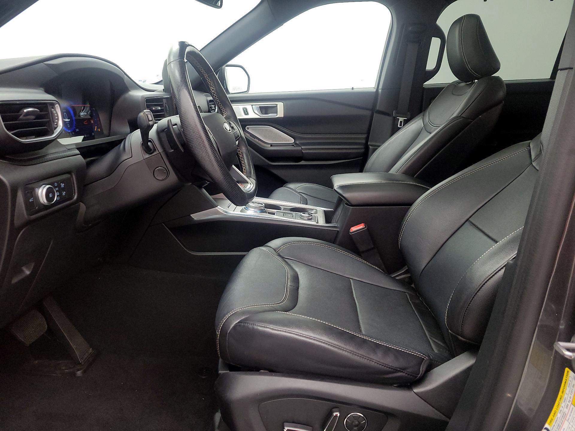 Thumbnail: 2020 Ford Explorer - 11