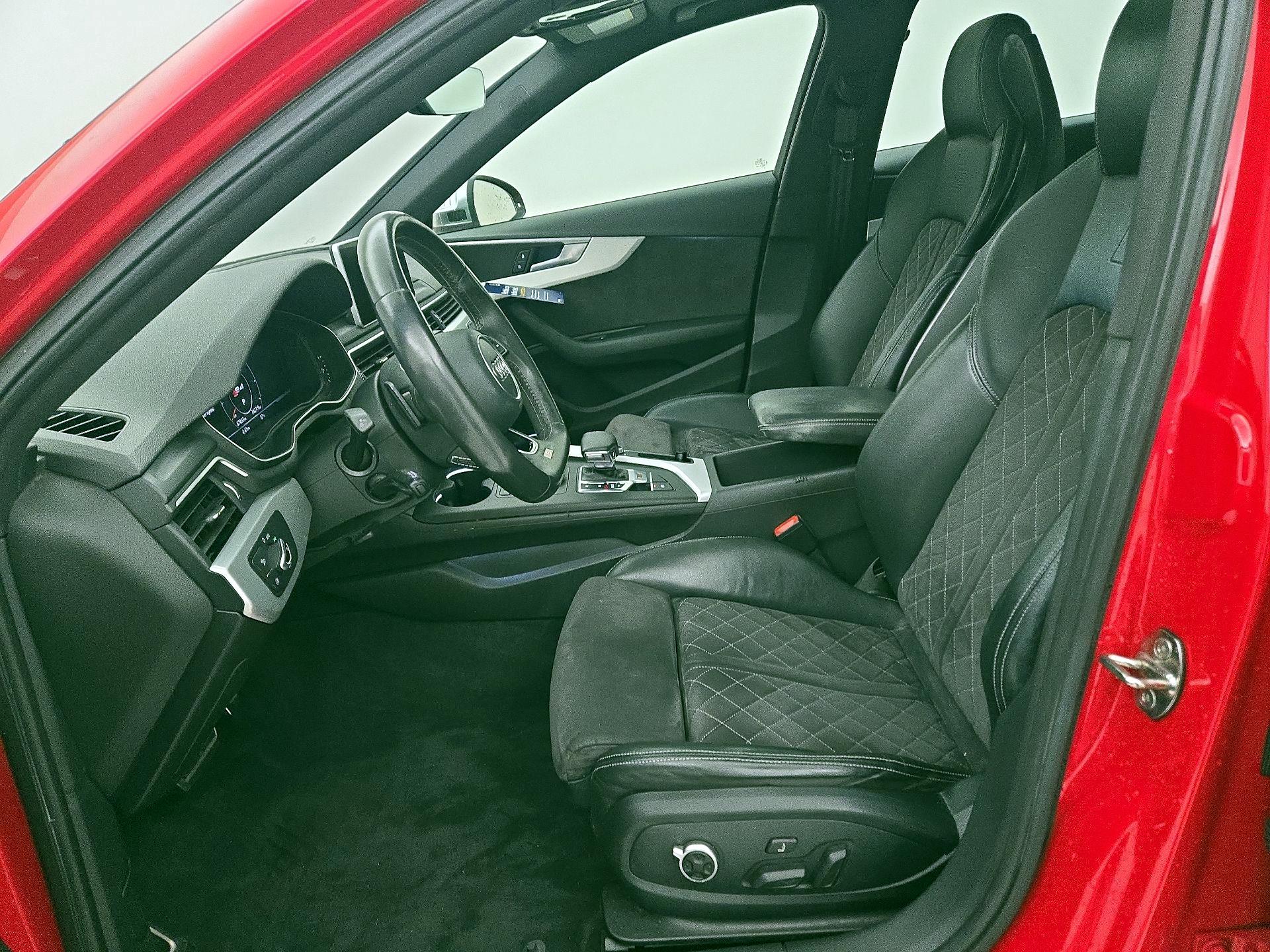 Thumbnail: 2018 Audi S4 - 11