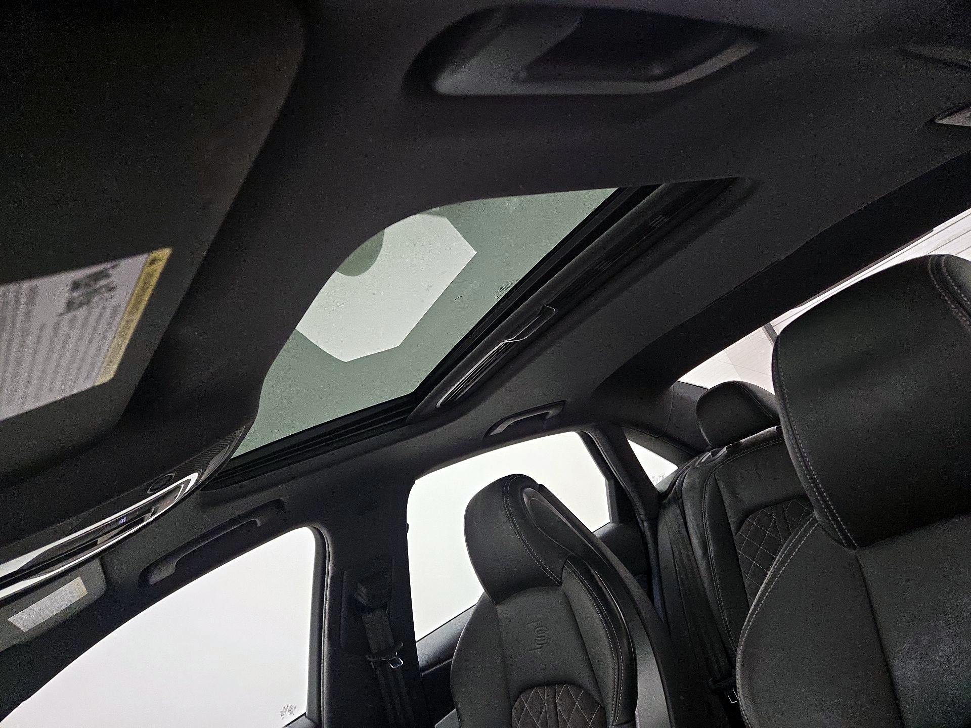 Thumbnail: 2018 Audi S4 - 19