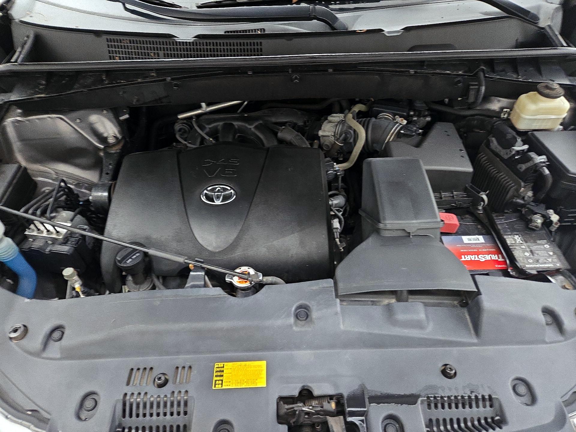 Thumbnail: 2018 Toyota Highlander - 20