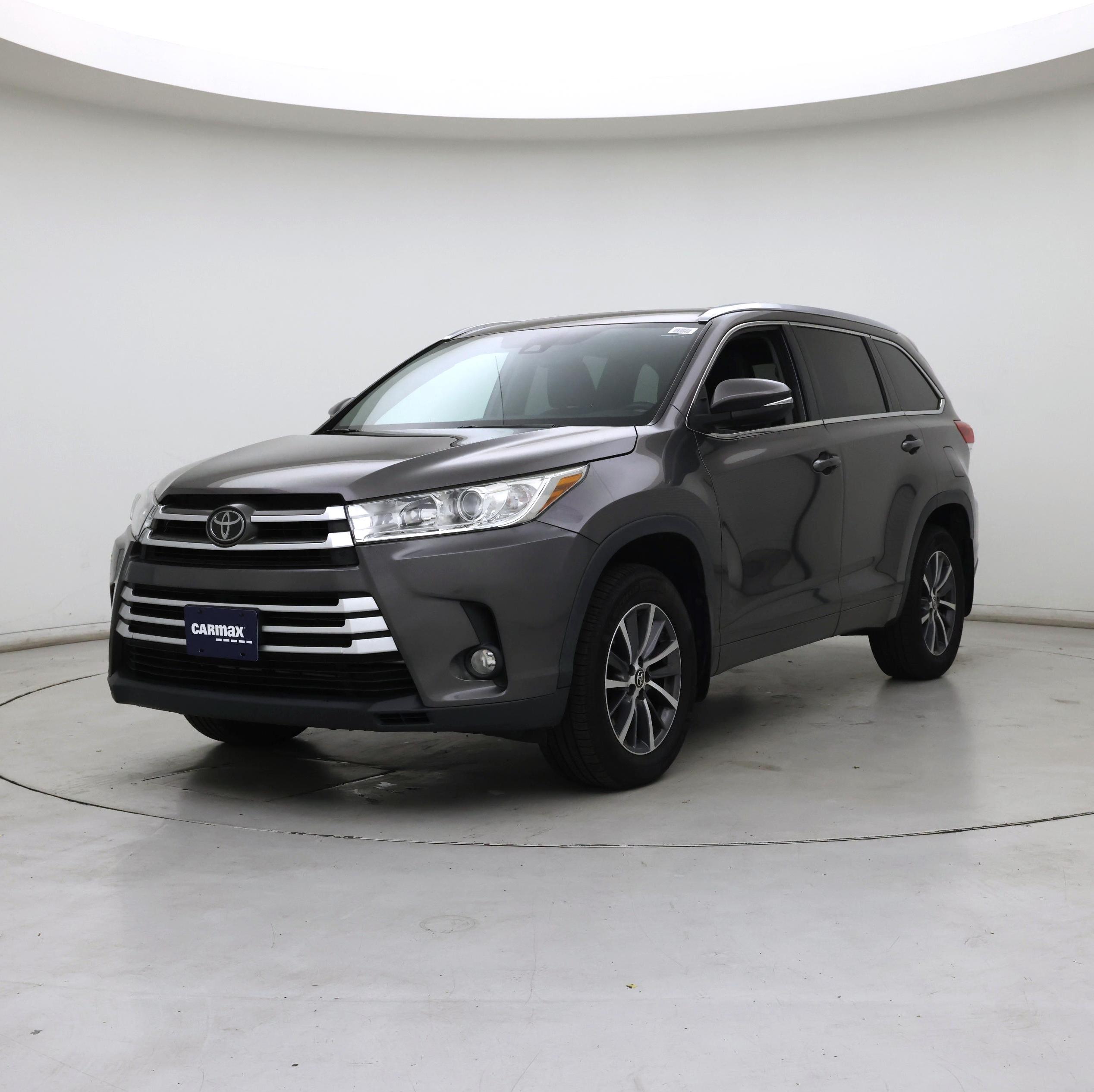 Thumbnail: 2018 Toyota Highlander - 4