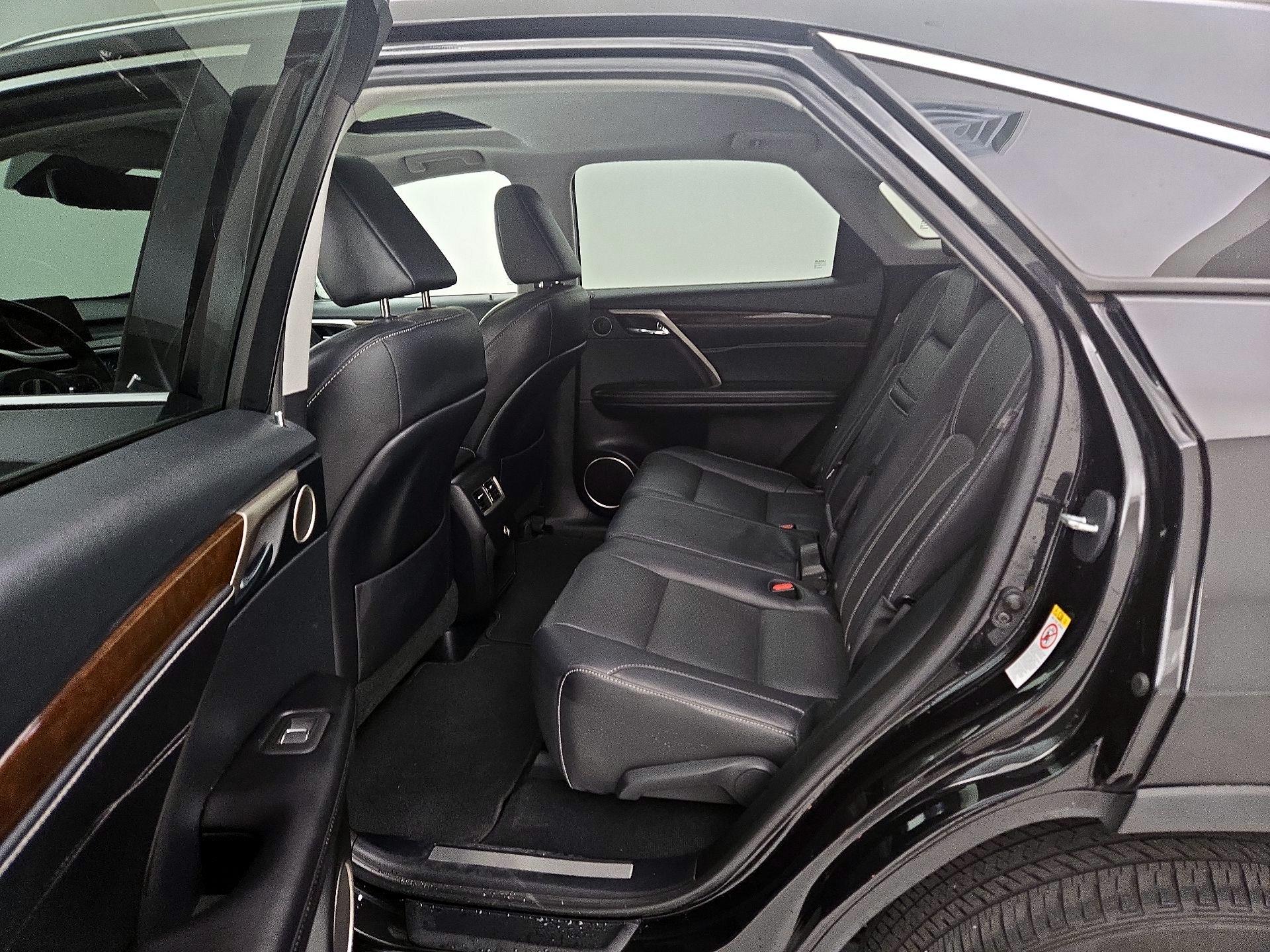 Thumbnail: 2019 Lexus RX - 18