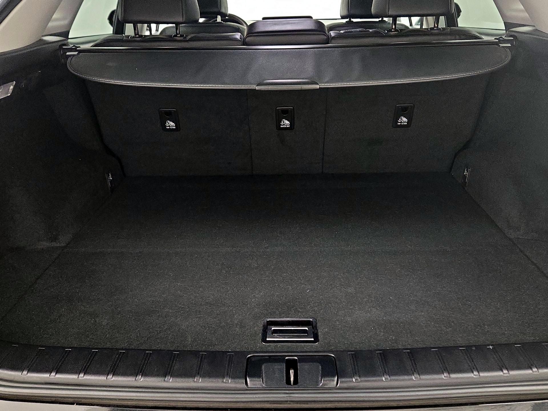 Thumbnail: 2019 Lexus RX - 19