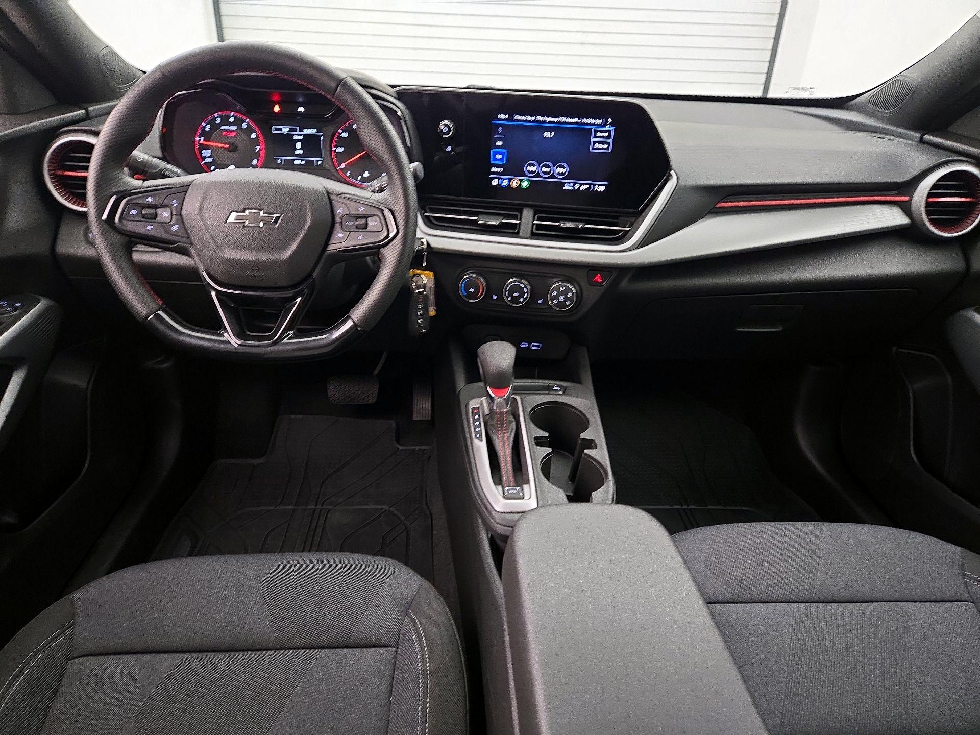 Thumbnail: 2025 Chevrolet Trax - 9