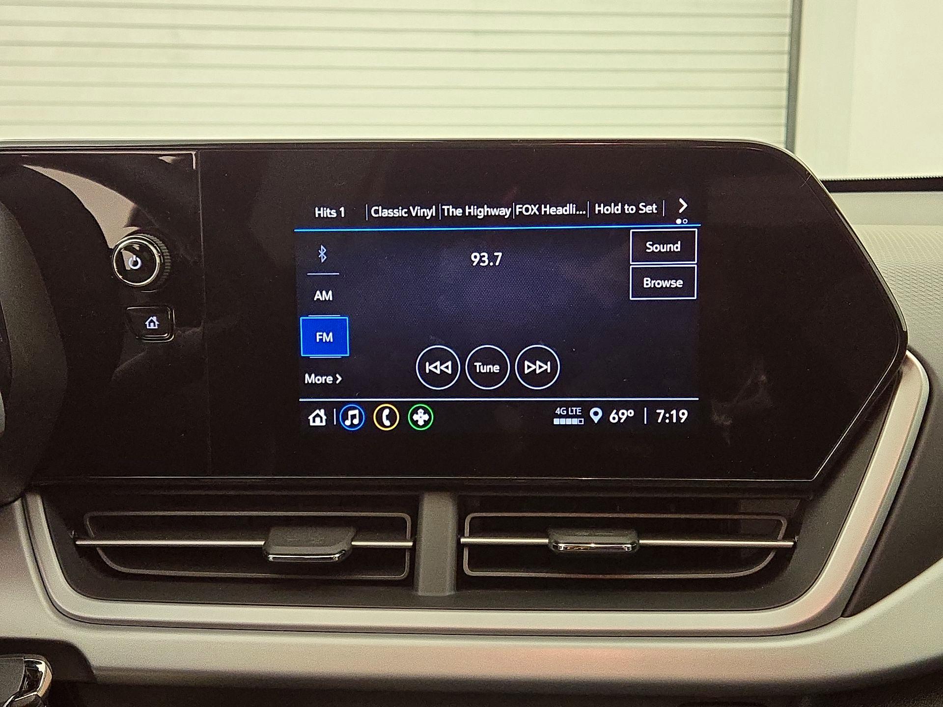 Thumbnail: 2025 Chevrolet Trax - 15