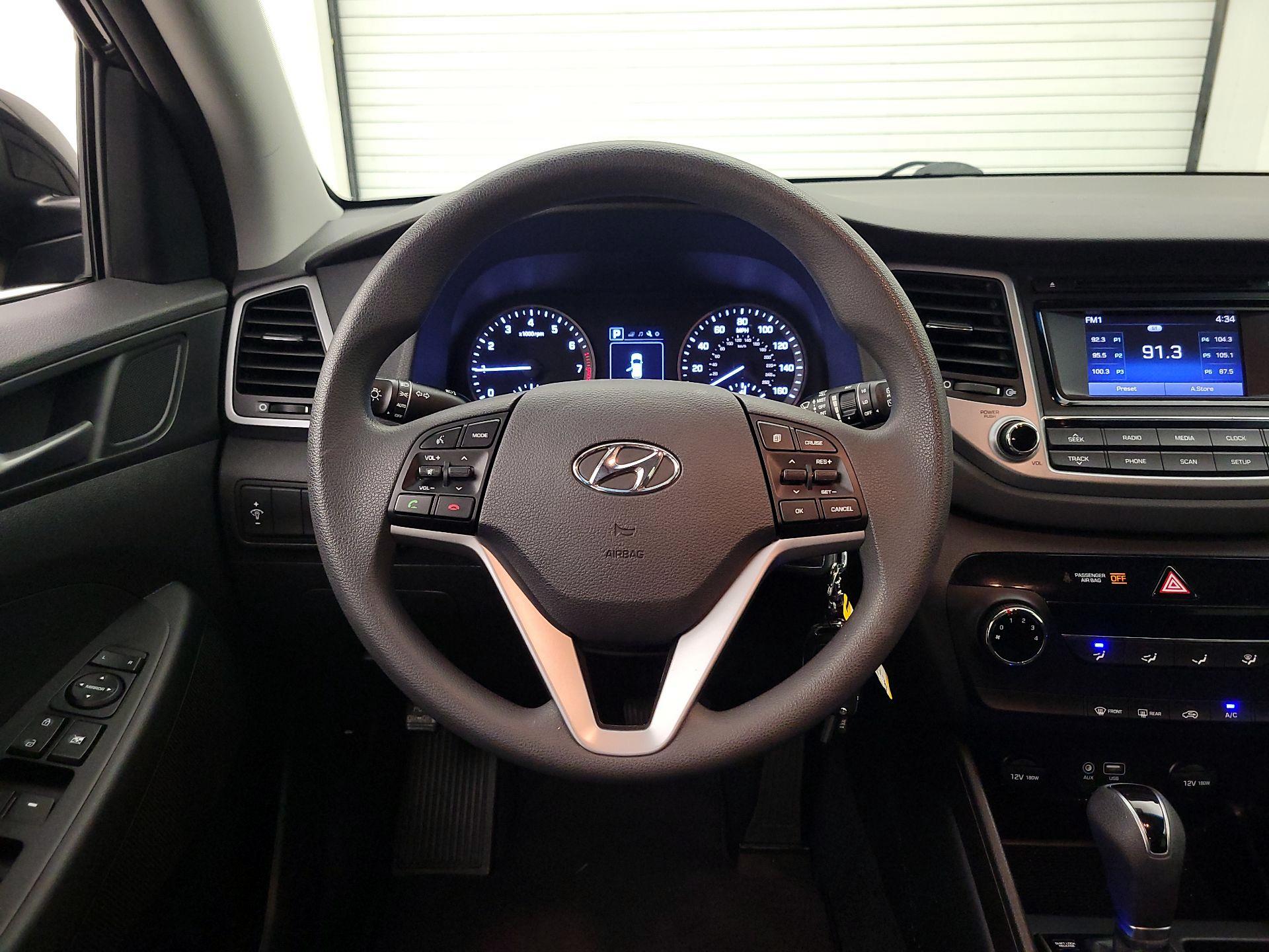 Thumbnail: 2018 Hyundai Tucson - 10