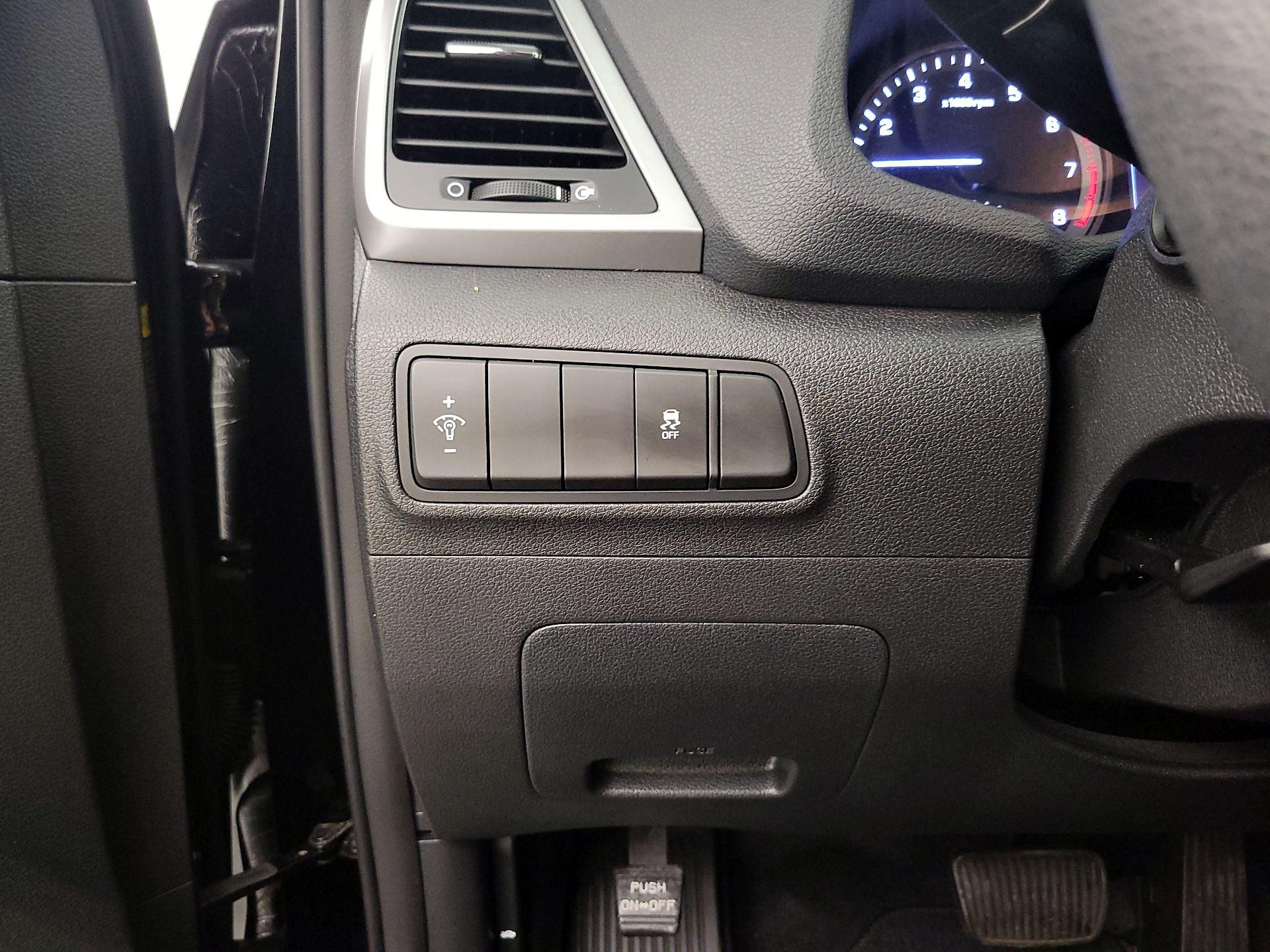 Thumbnail: 2018 Hyundai Tucson - 13