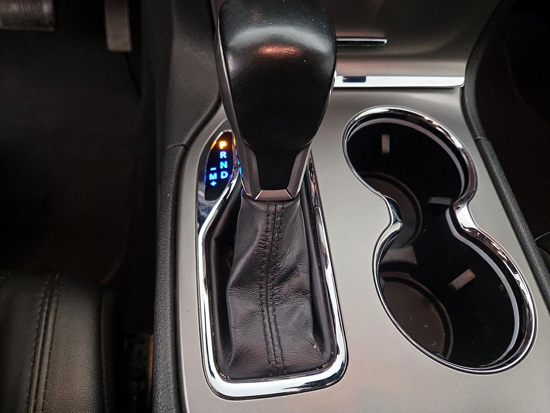 Thumbnail: 2020 Jeep Grand Cherokee - 18