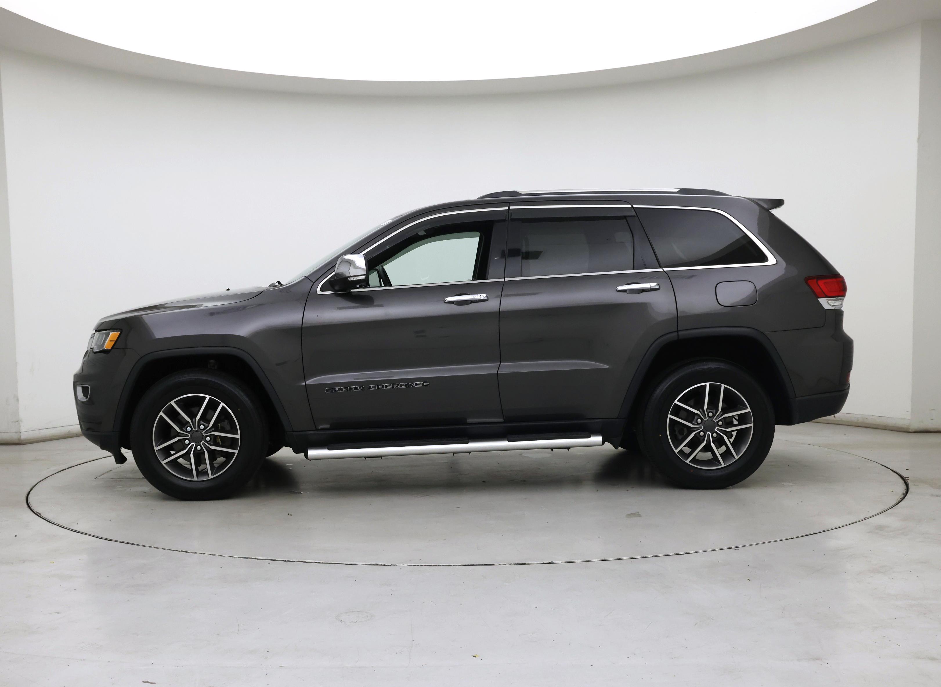 Thumbnail: 2020 Jeep Grand Cherokee - 3