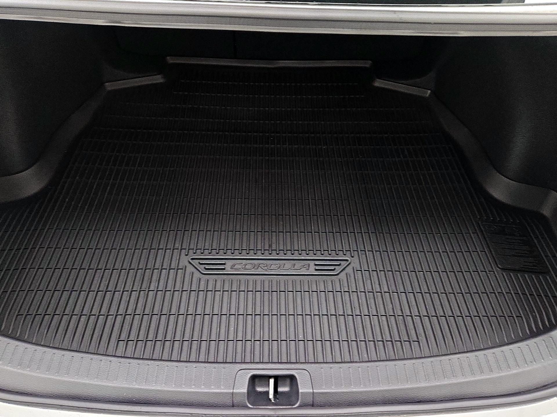 Thumbnail: 2024 Toyota Corolla - 18