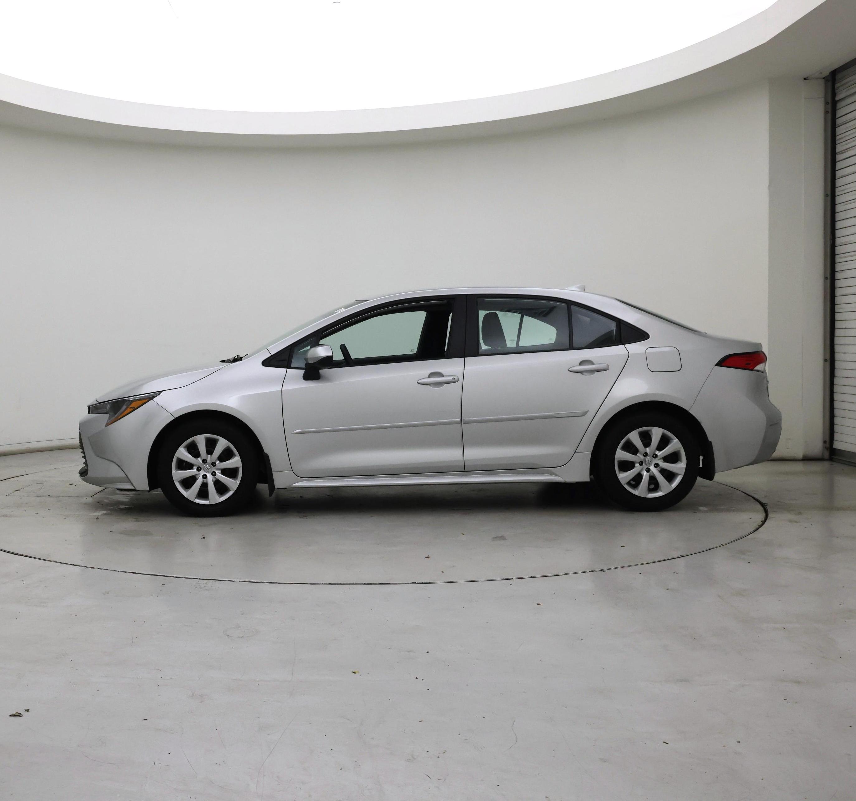 Thumbnail: 2024 Toyota Corolla - 3