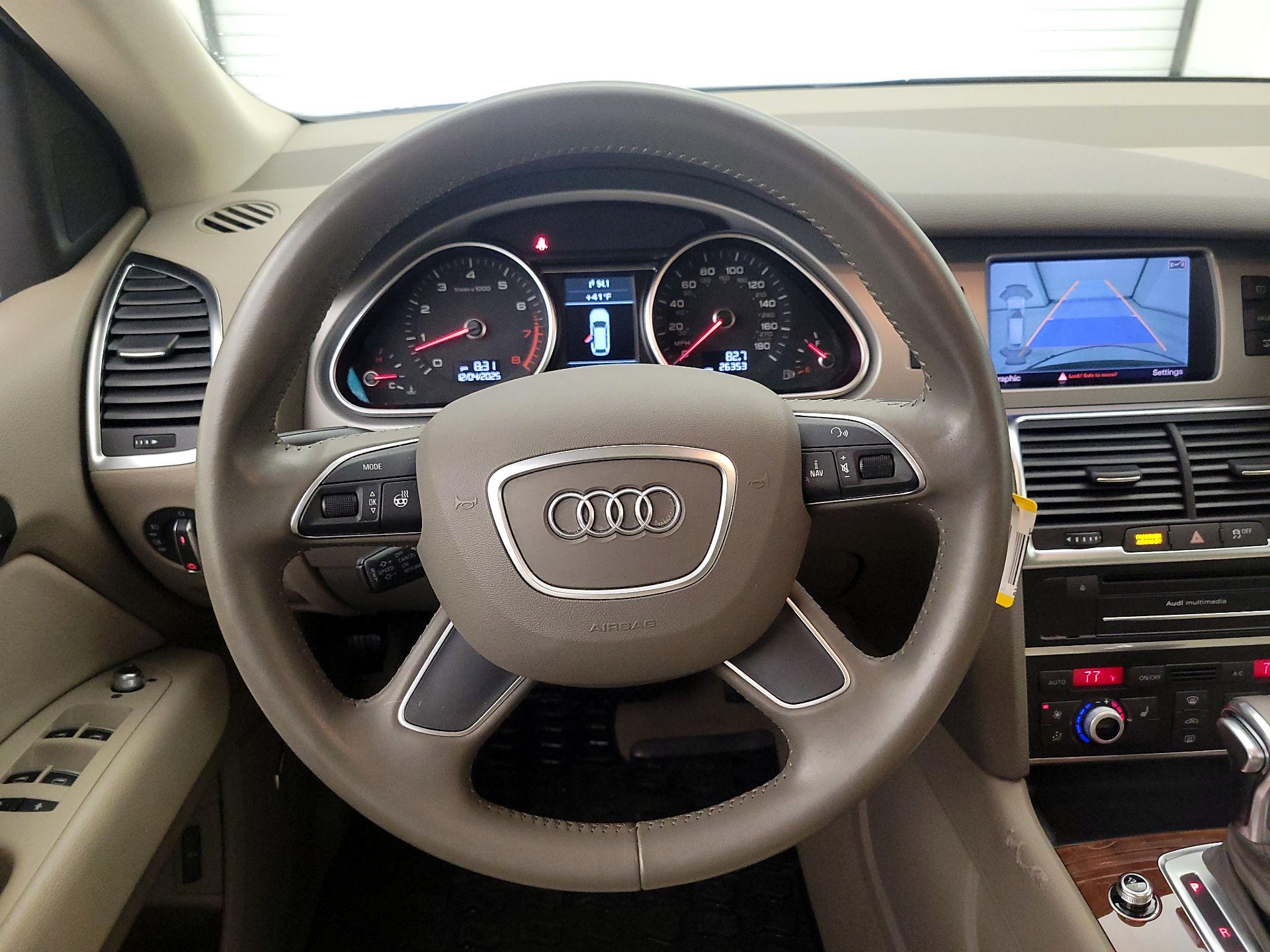 Thumbnail: 2015 Audi Q7 - 10