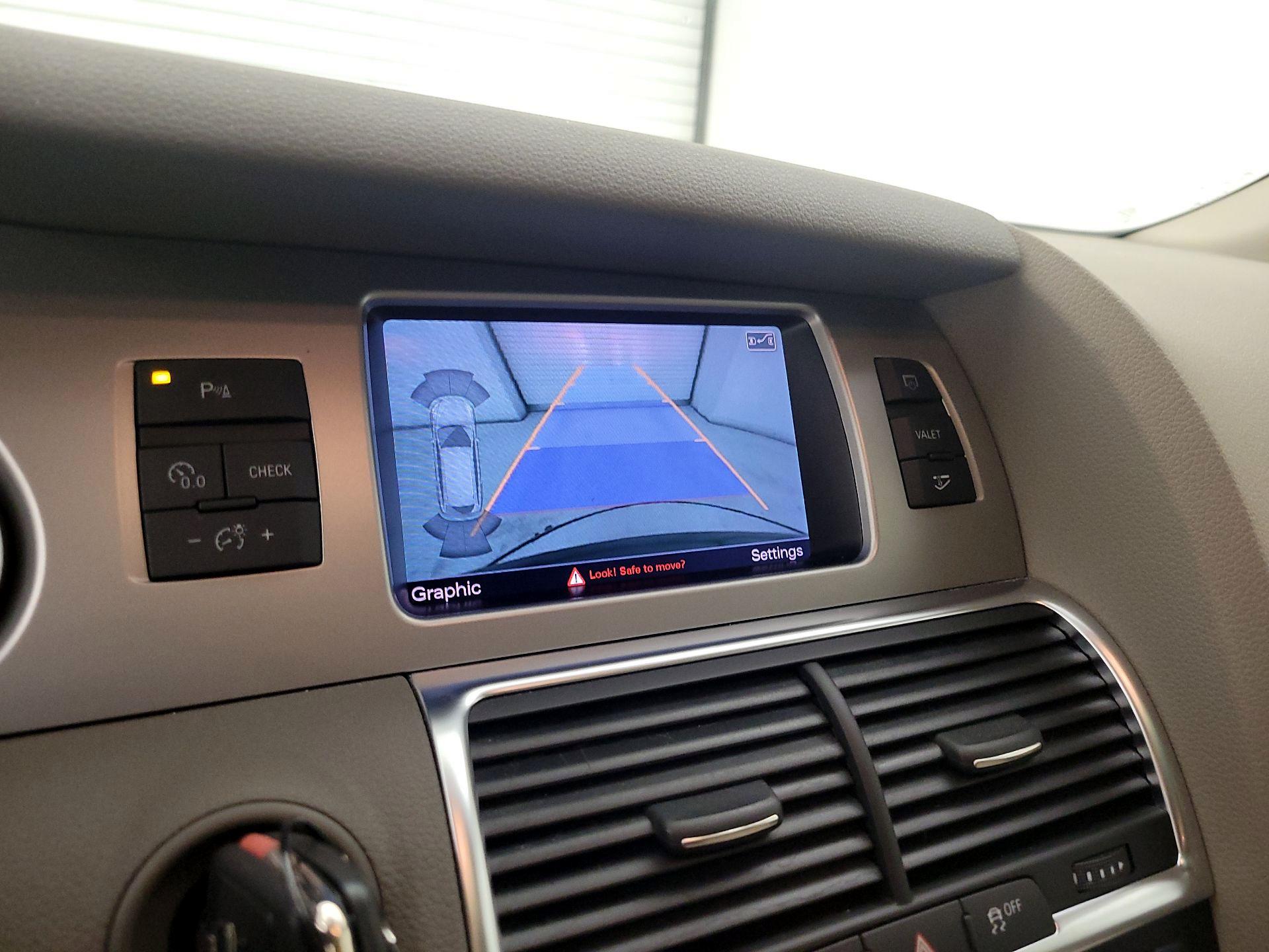 Thumbnail: 2015 Audi Q7 - 14