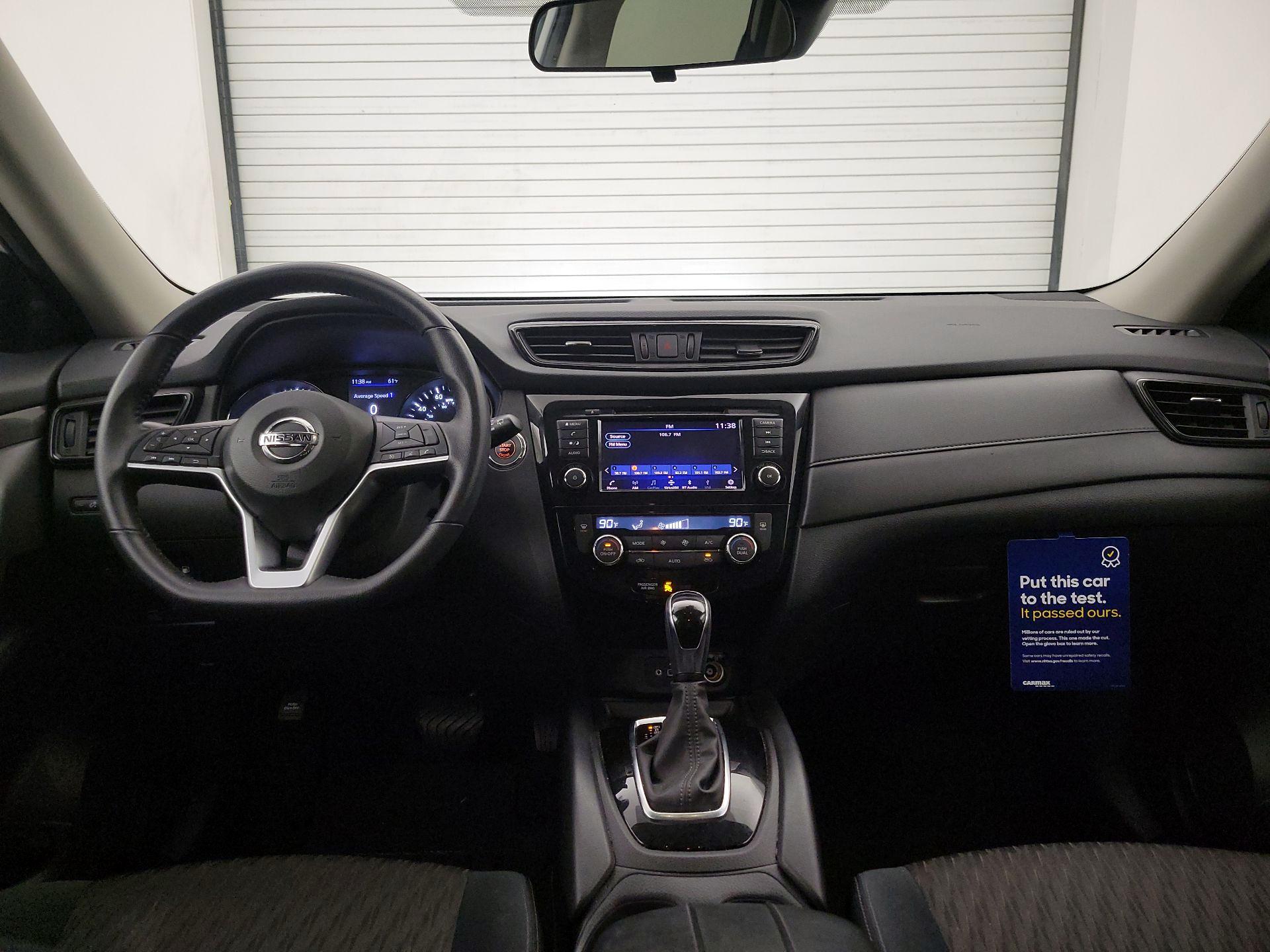 Thumbnail: 2019 Nissan Rogue - 9