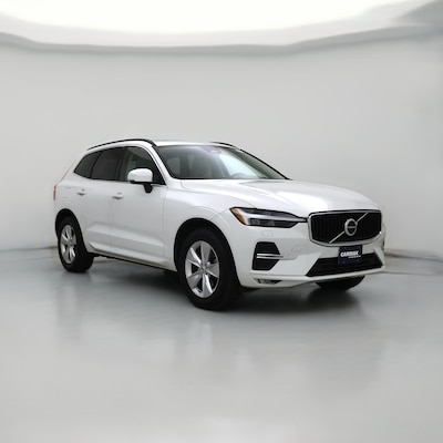 2022 Volvo XC60 B5 Momentum