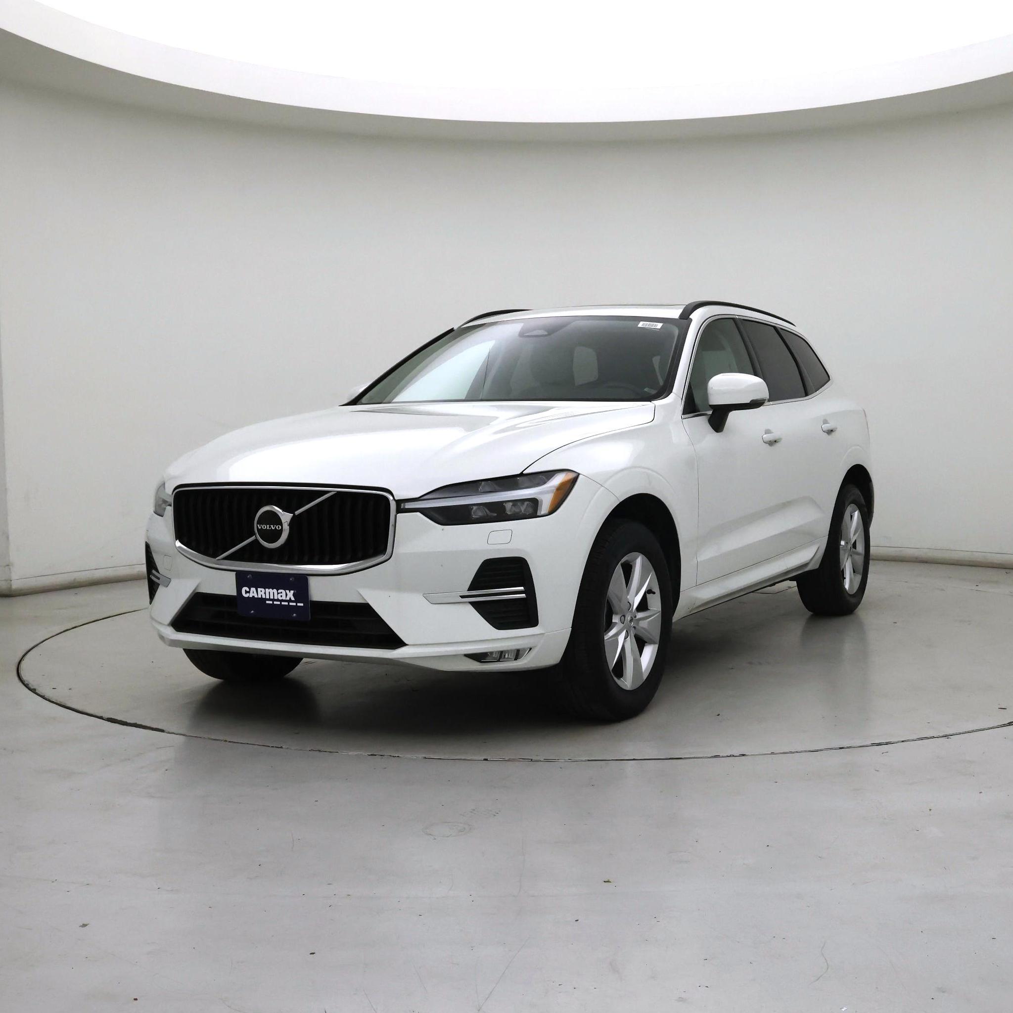 Thumbnail: 2022 Volvo XC60 - 4