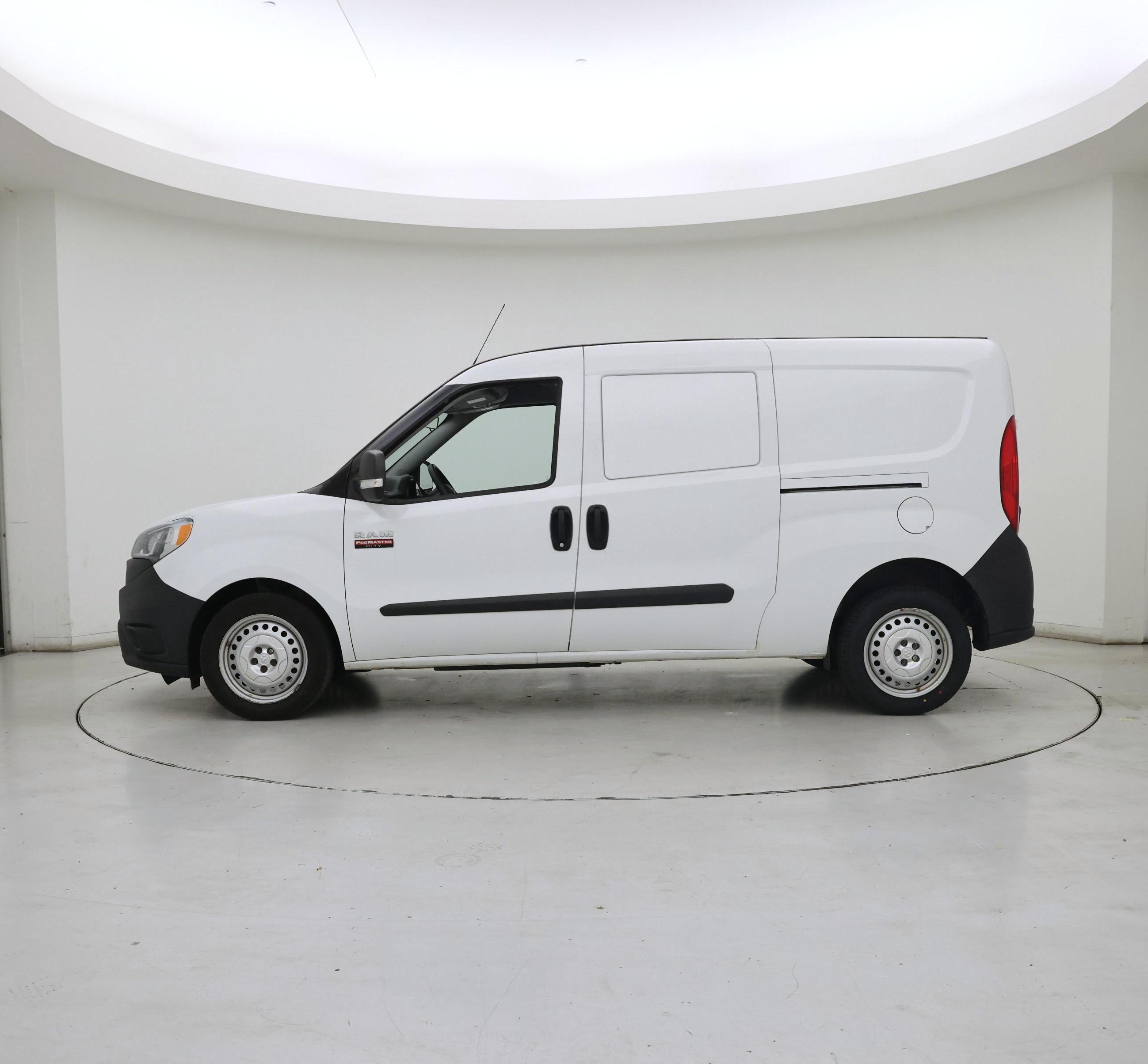 Thumbnail: 2020 RAM ProMaster City - 3