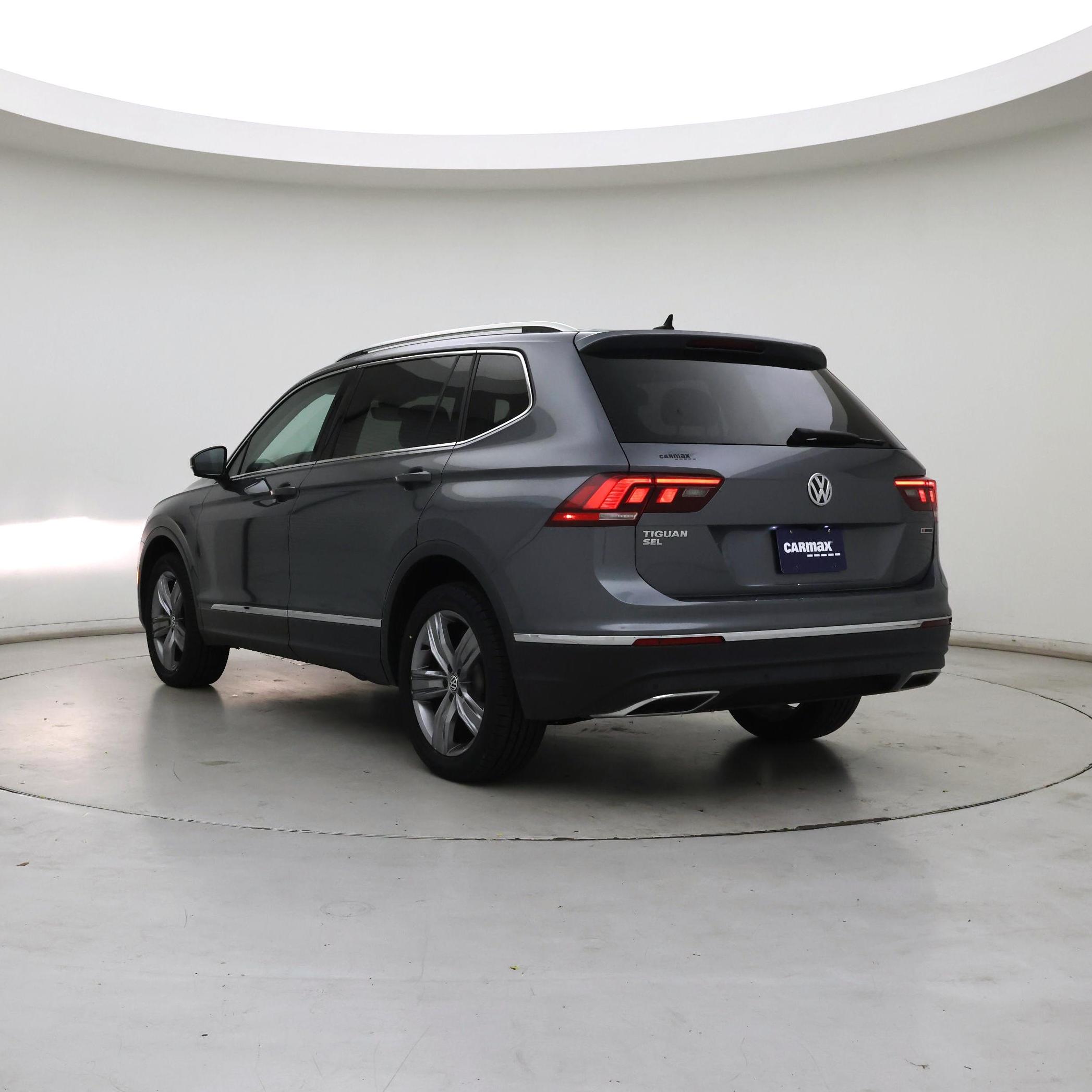 Thumbnail: 2021 Volkswagen Tiguan - 2