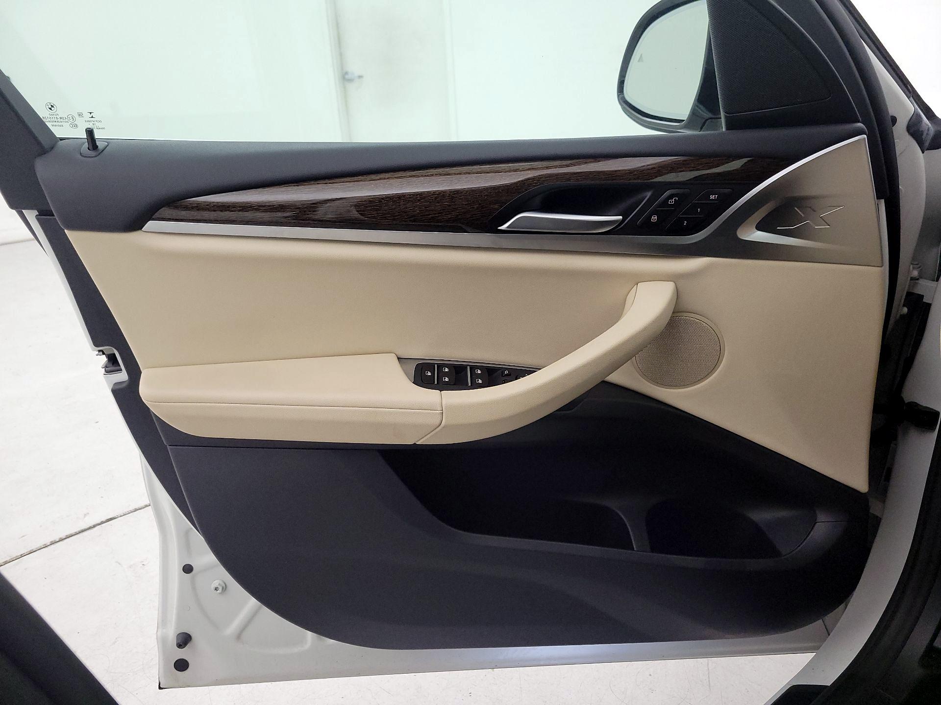 Thumbnail: 2019 BMW X3 - 12