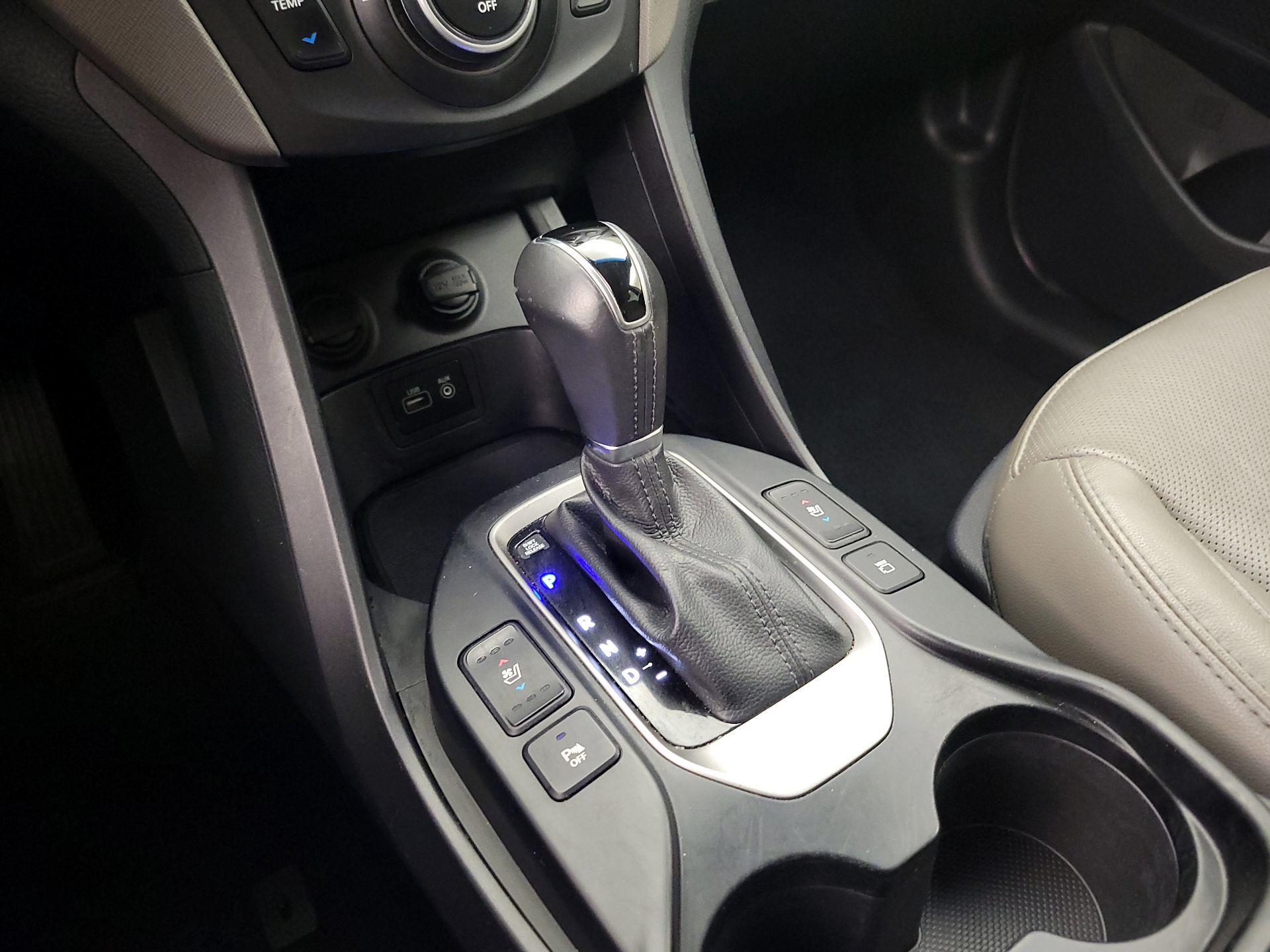 Thumbnail: 2018 Hyundai Santa Fe - 17