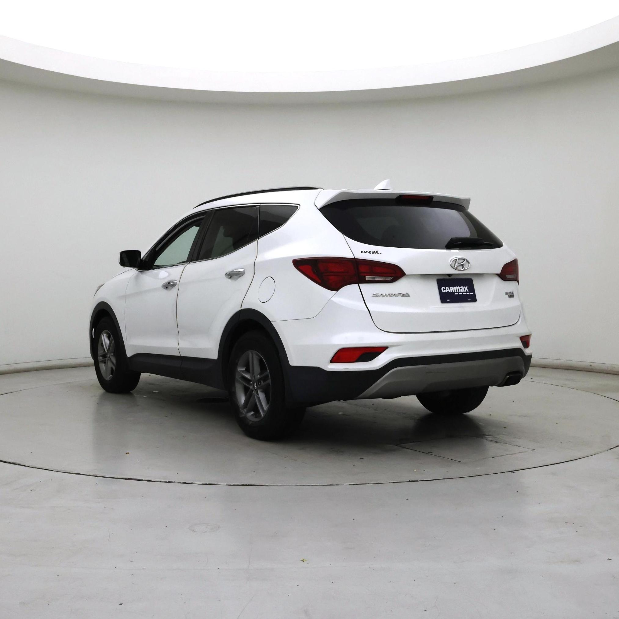 Thumbnail: 2018 Hyundai Santa Fe - 2