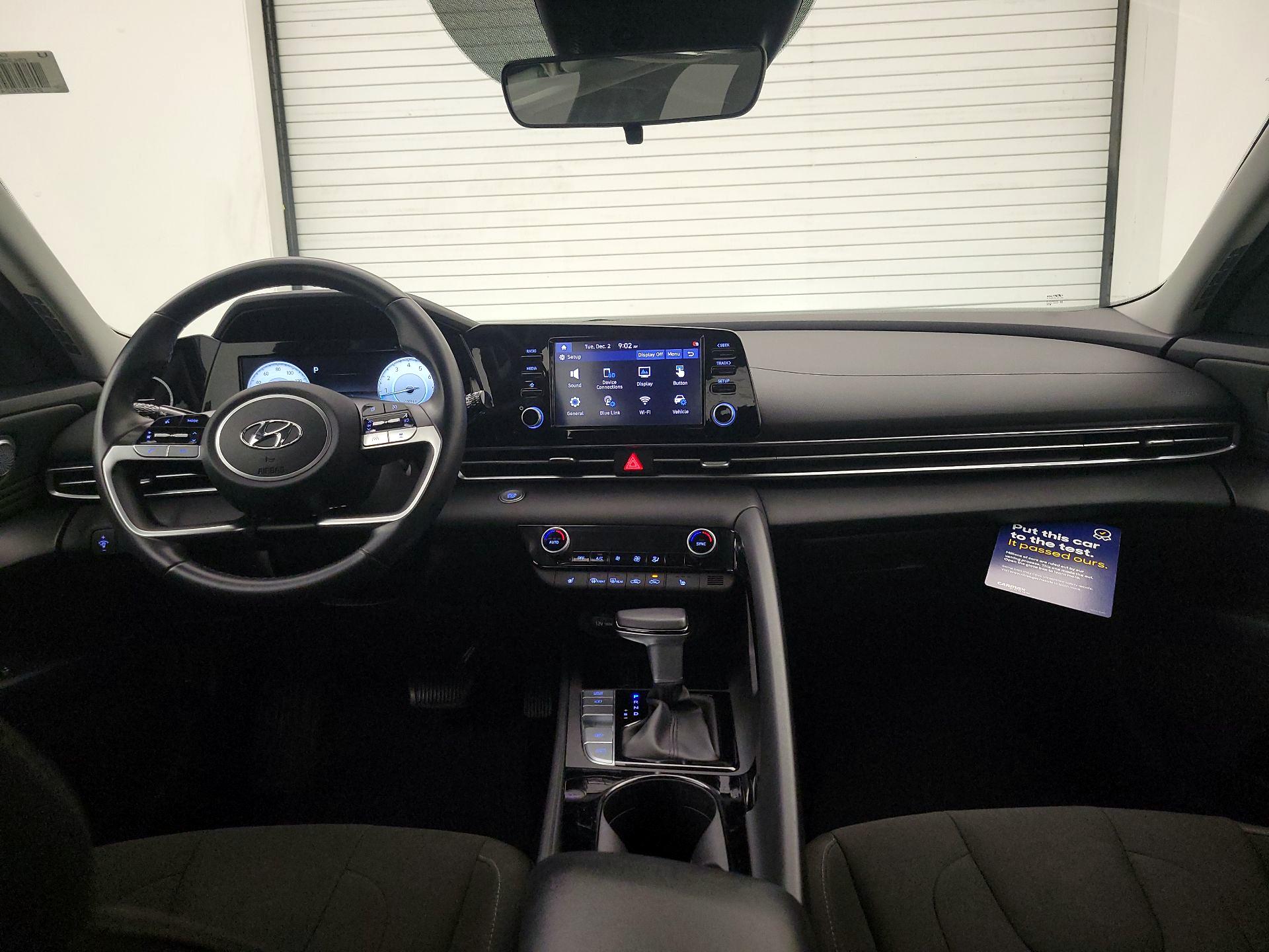 Thumbnail: 2021 Hyundai Elantra - 9