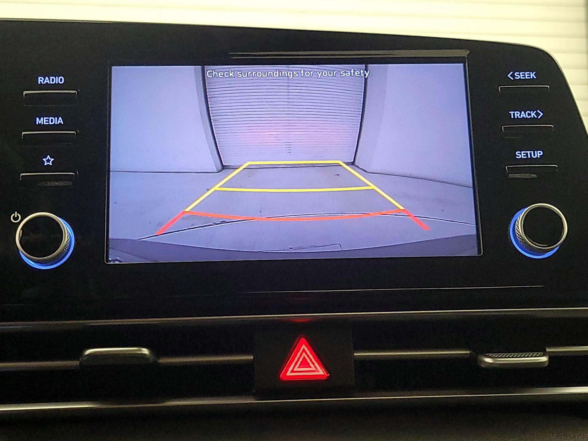 Thumbnail: 2021 Hyundai Elantra - 14