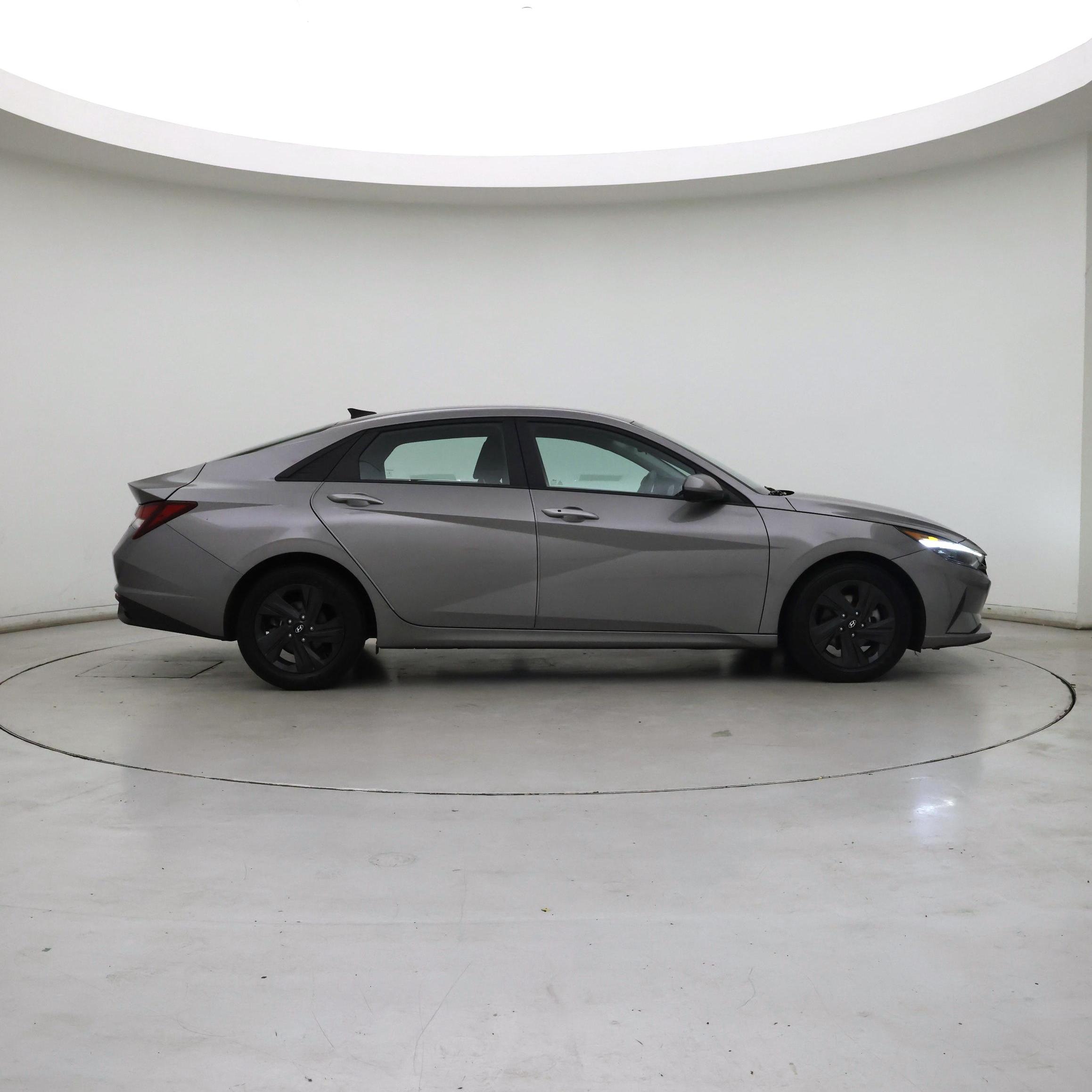 Thumbnail: 2021 Hyundai Elantra - 7