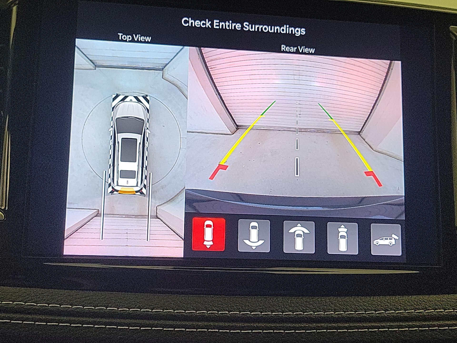 Thumbnail: 2022 Chrysler Pacifica - 15