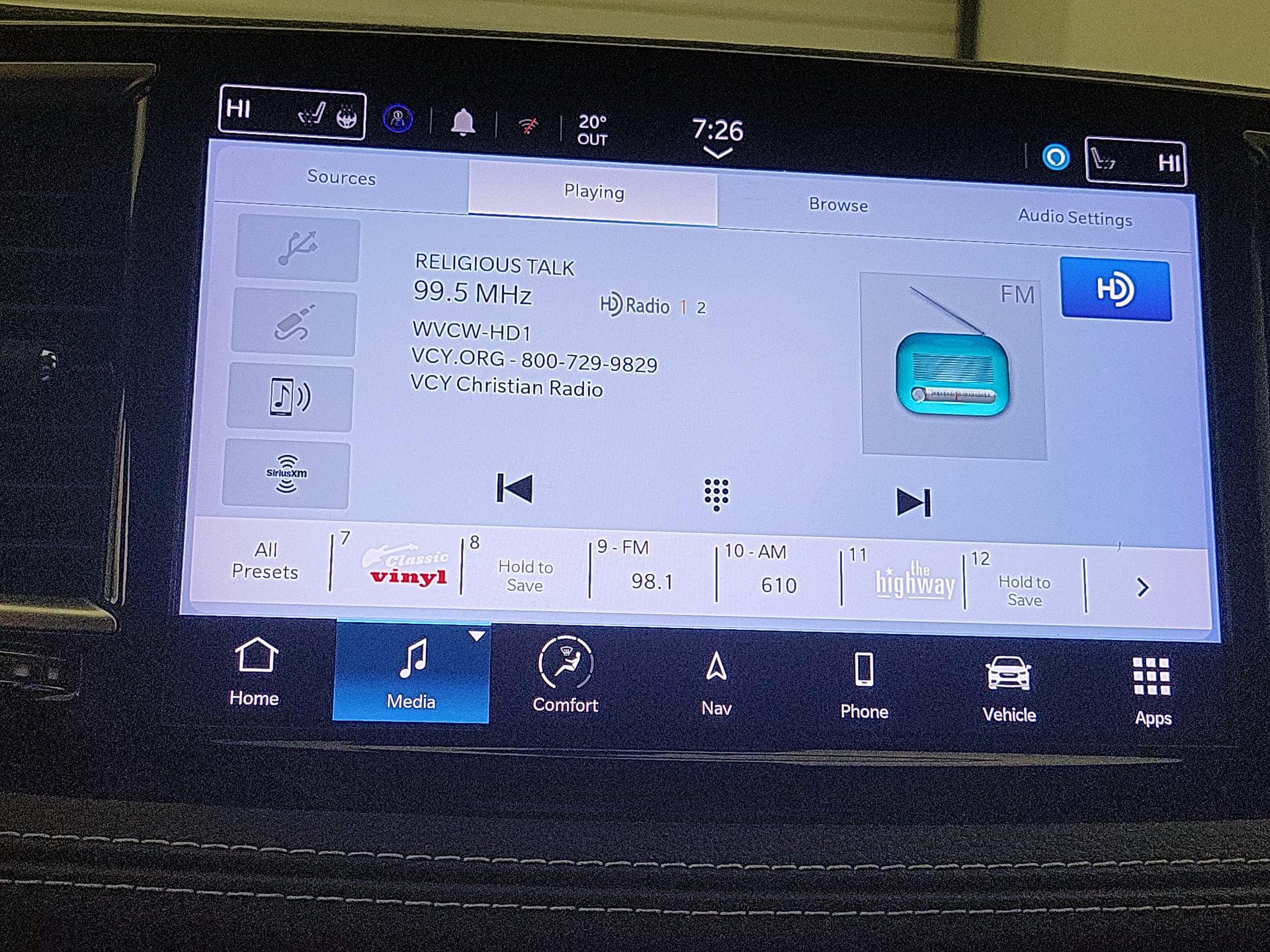 Thumbnail: 2022 Chrysler Pacifica - 16