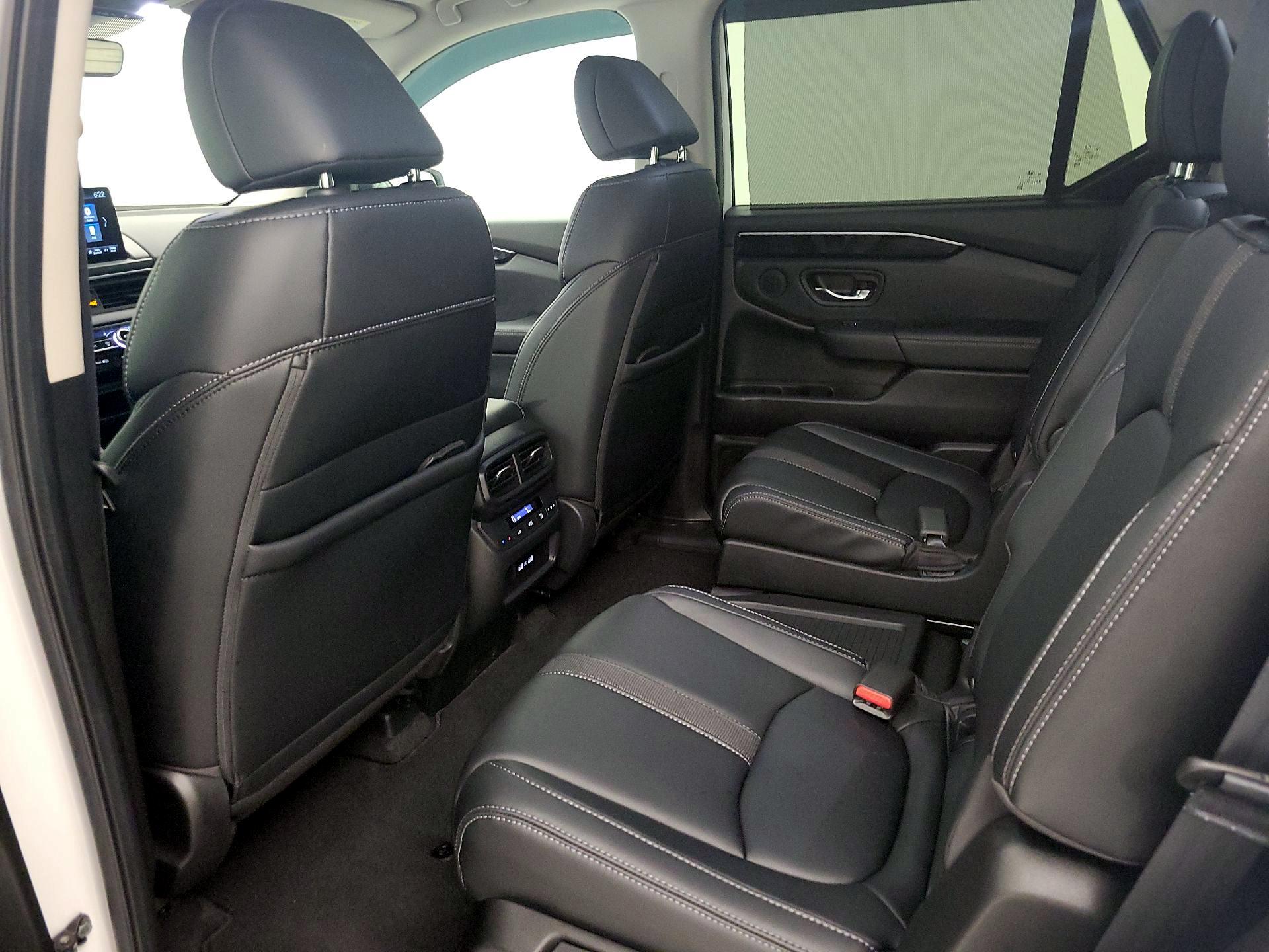 Thumbnail: 2023 Honda Pilot - 19