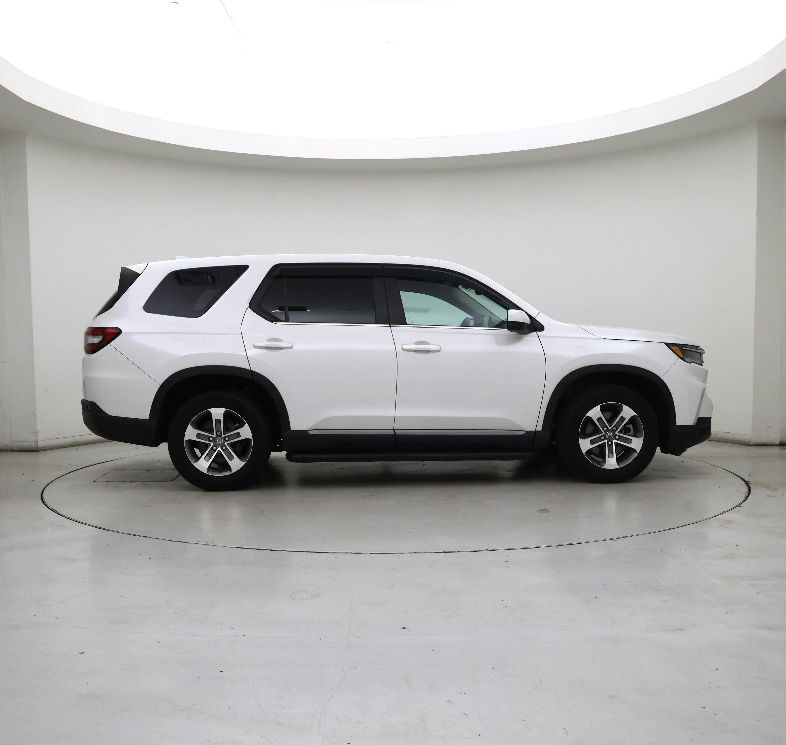 Thumbnail: 2023 Honda Pilot - 7