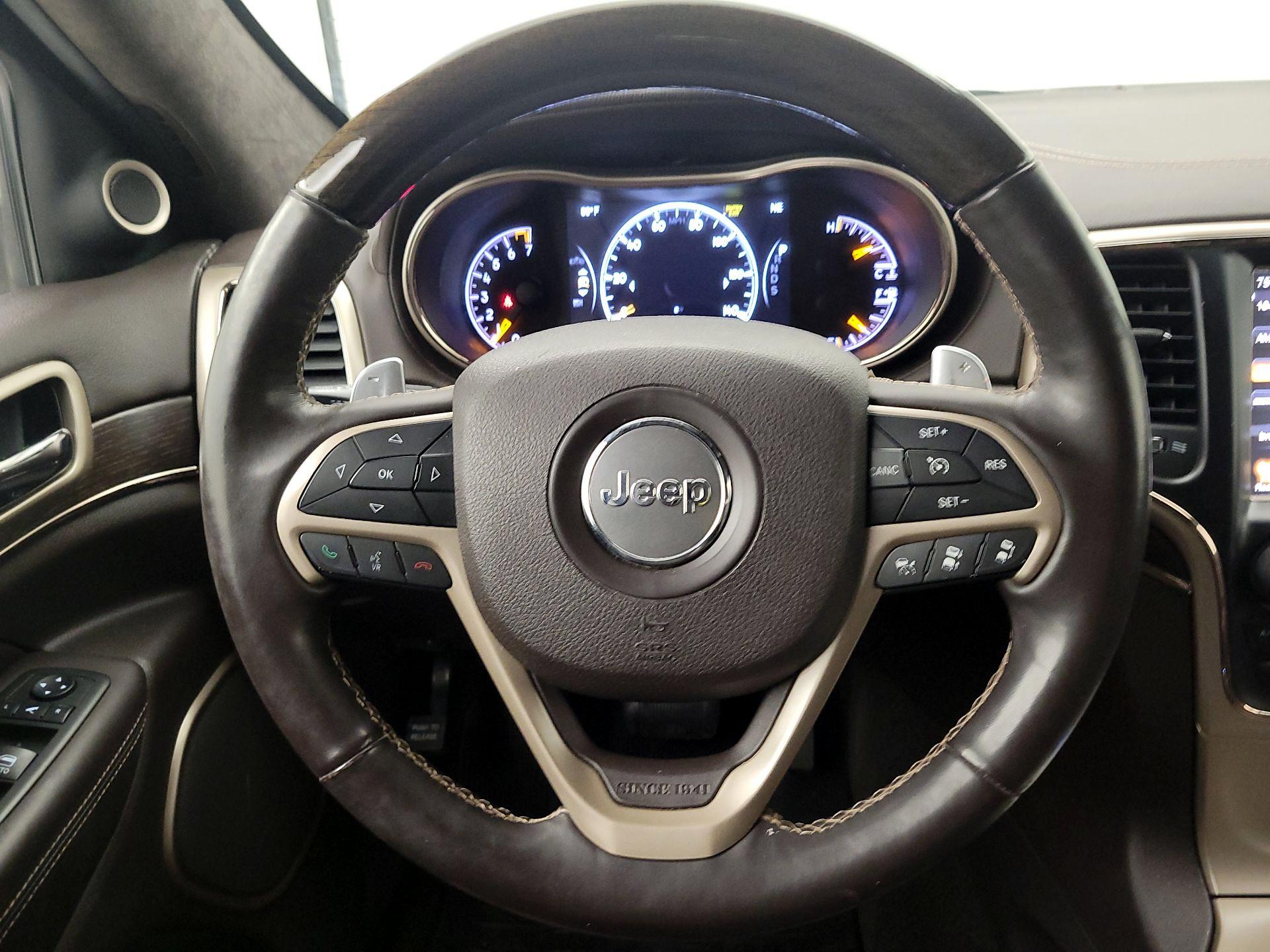 Thumbnail: 2014 Jeep Grand Cherokee - 10