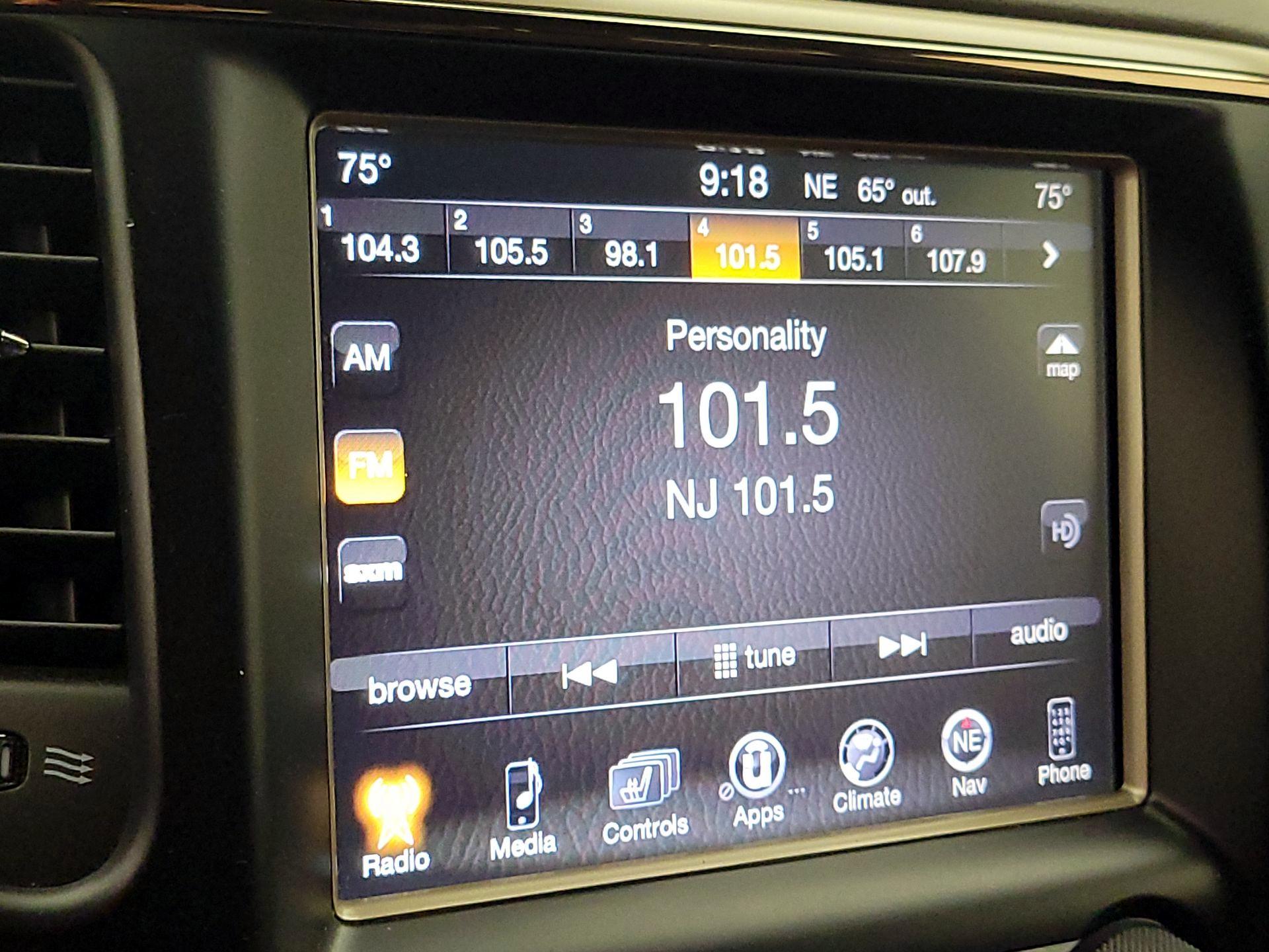 Thumbnail: 2014 Jeep Grand Cherokee - 16