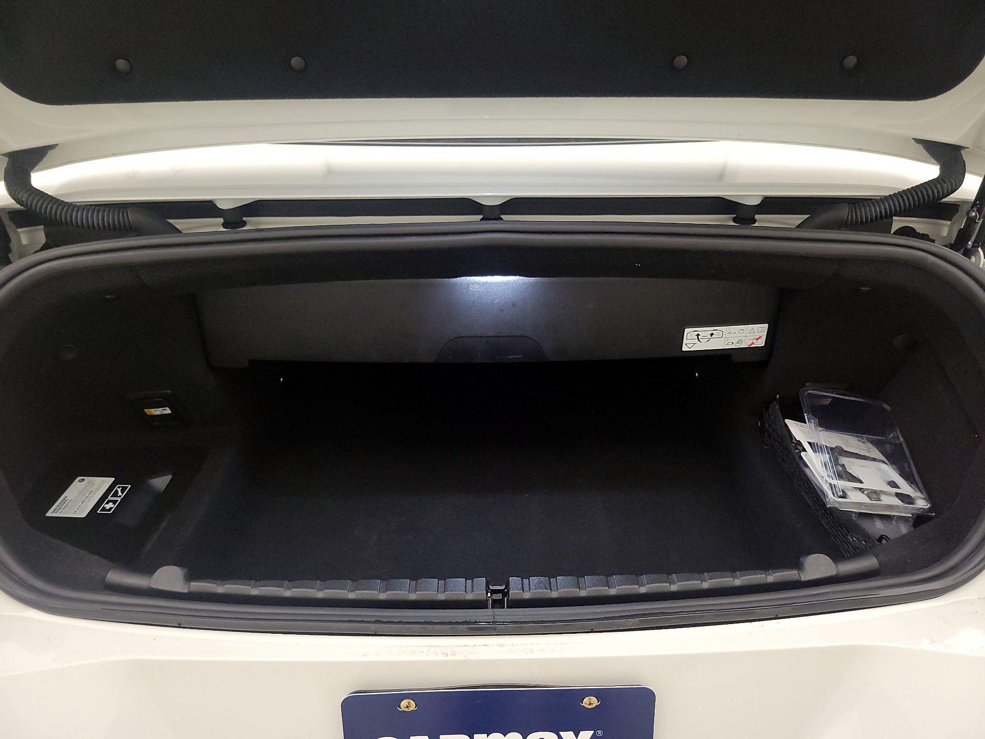 Thumbnail: 2019 BMW 8 Series - 19