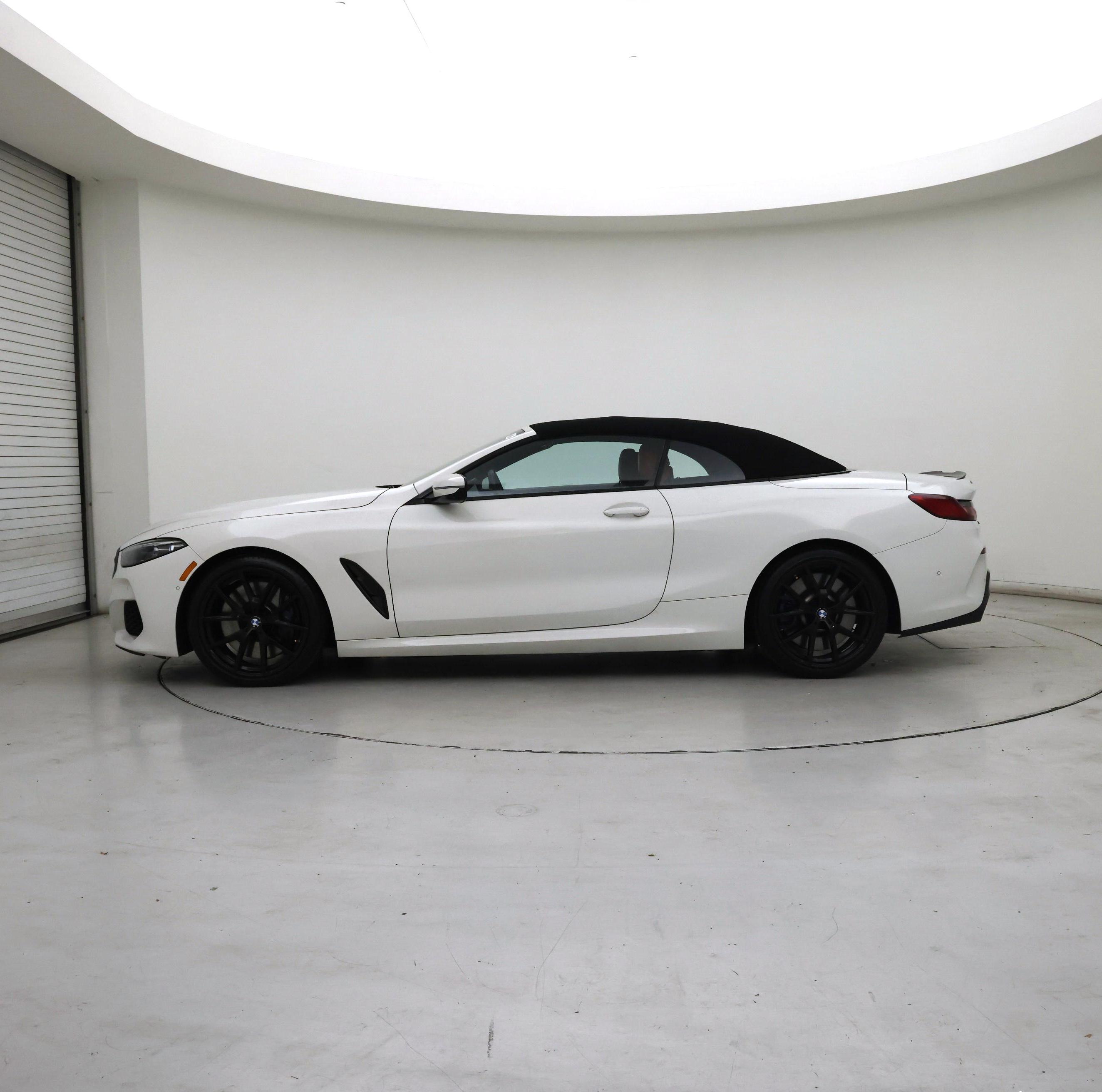 Thumbnail: 2019 BMW 8 Series - 3