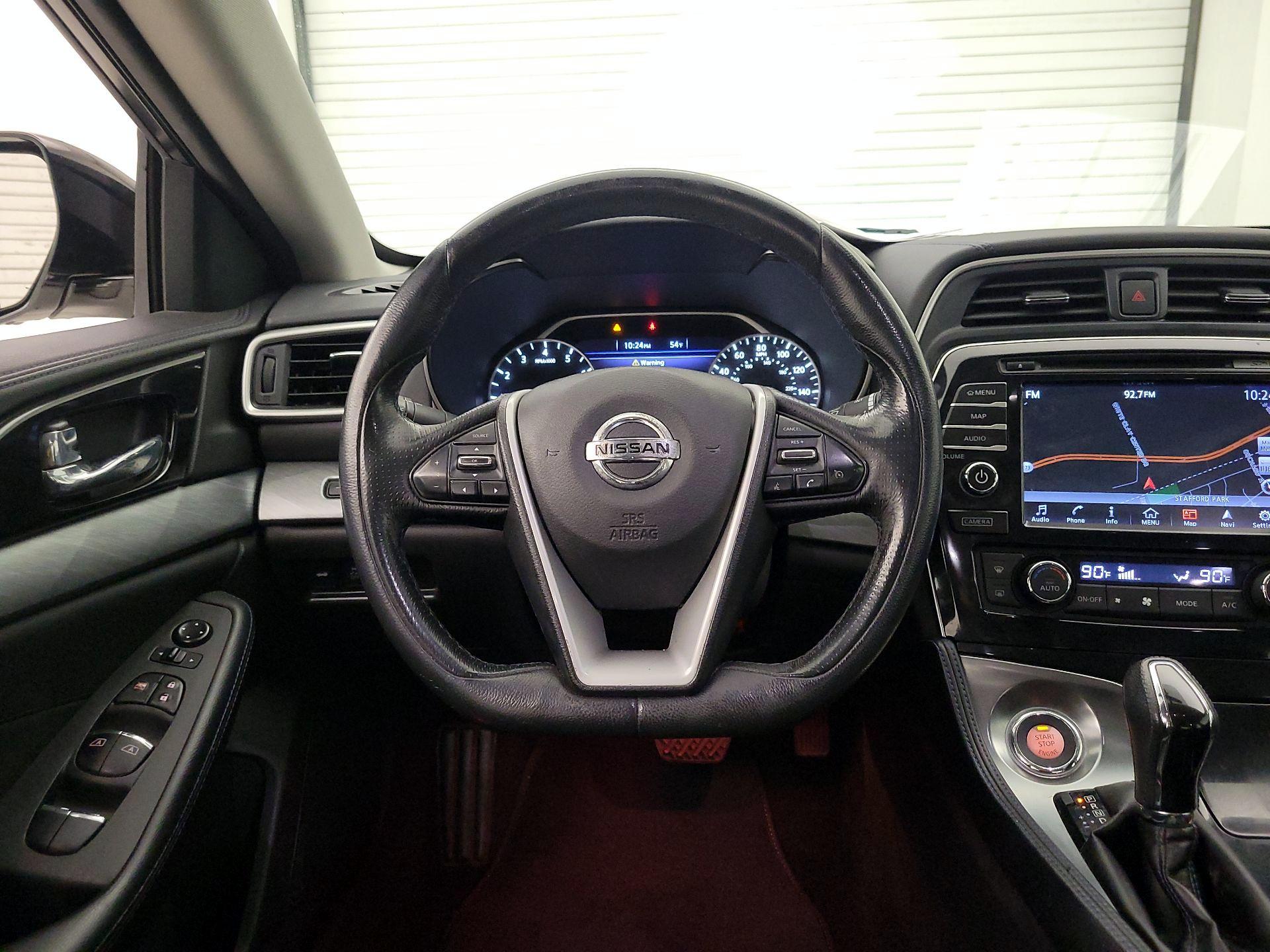 Thumbnail: 2016 Nissan Maxima - 10