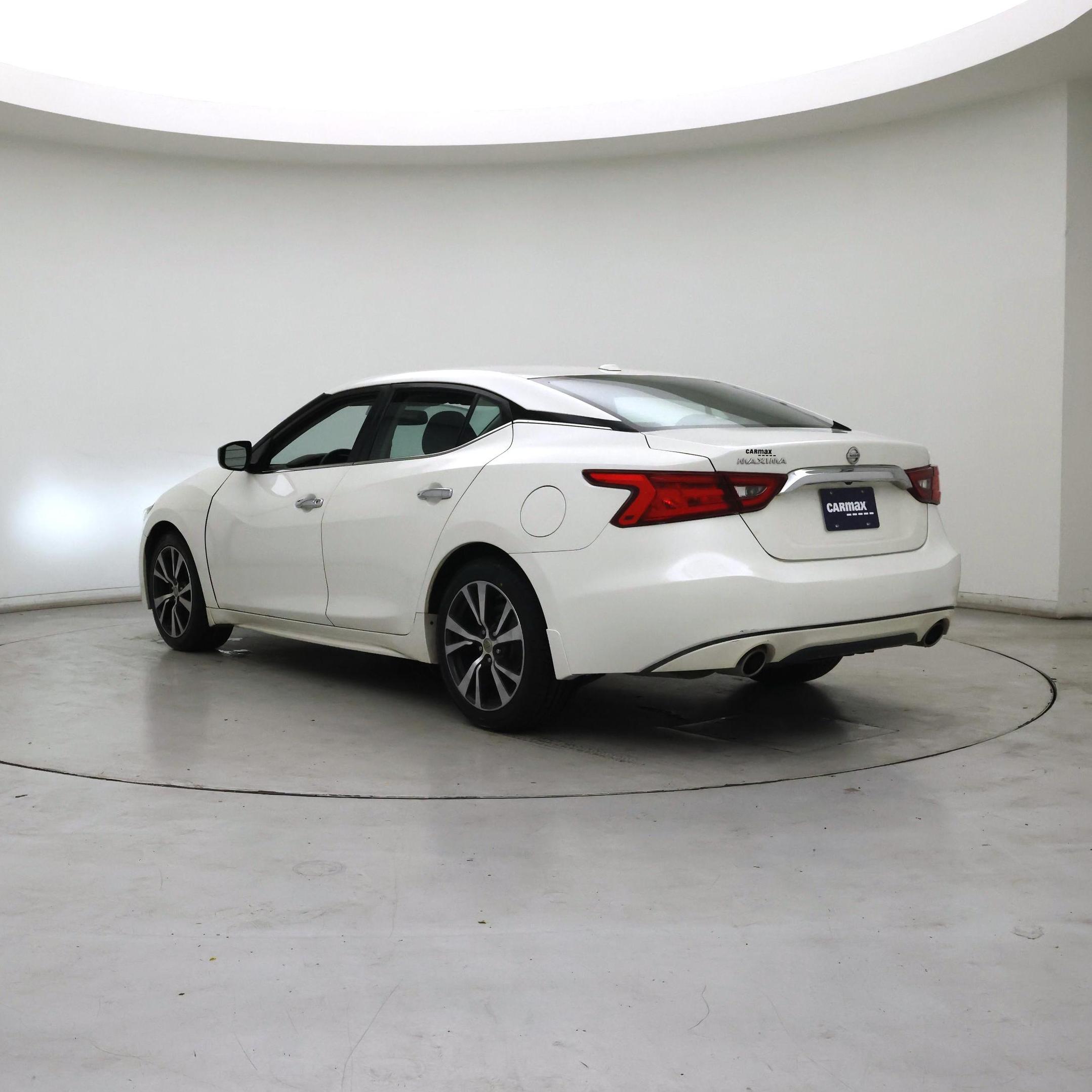 Thumbnail: 2016 Nissan Maxima - 2