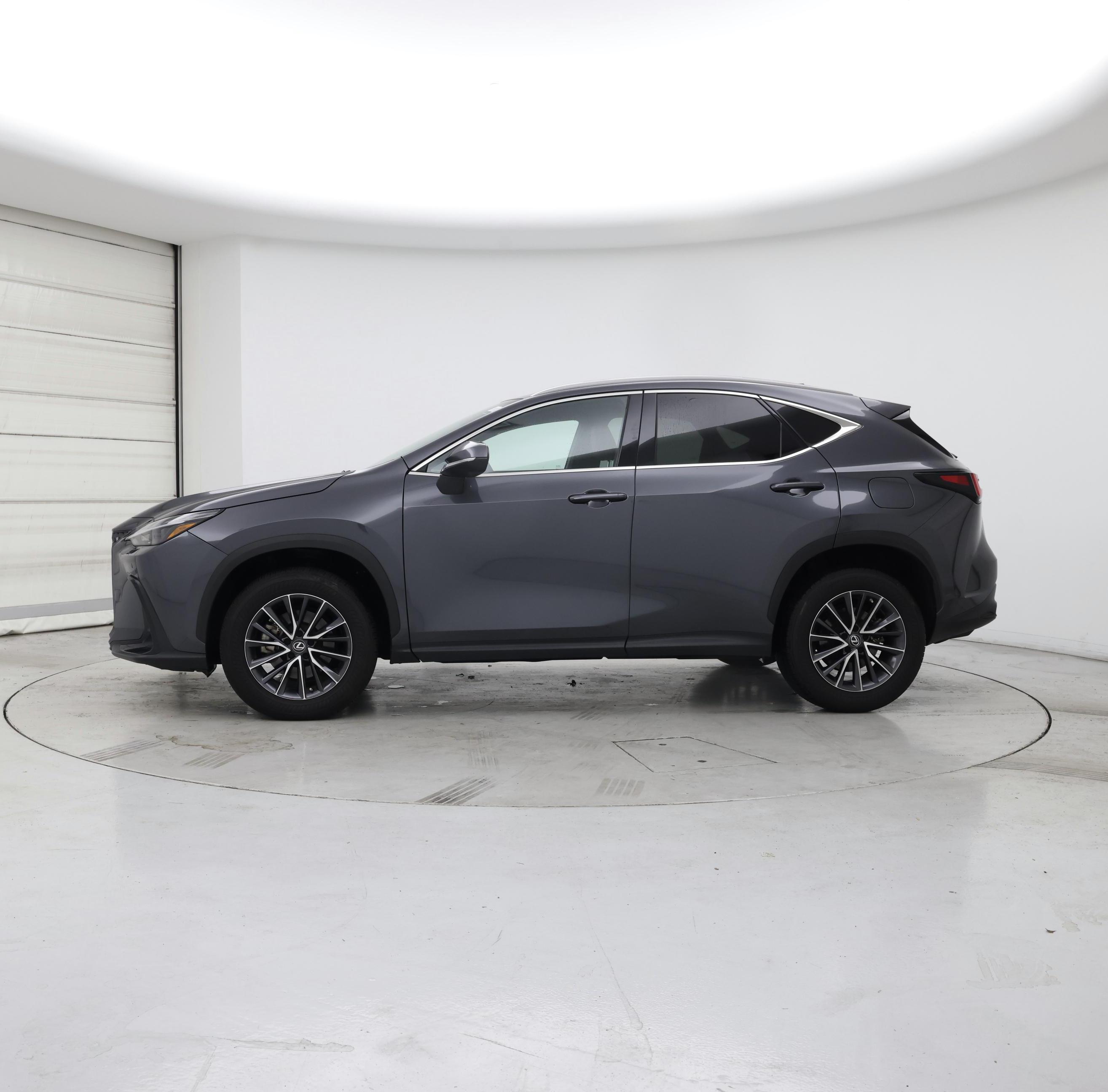 Thumbnail: 2022 Lexus NX - 3