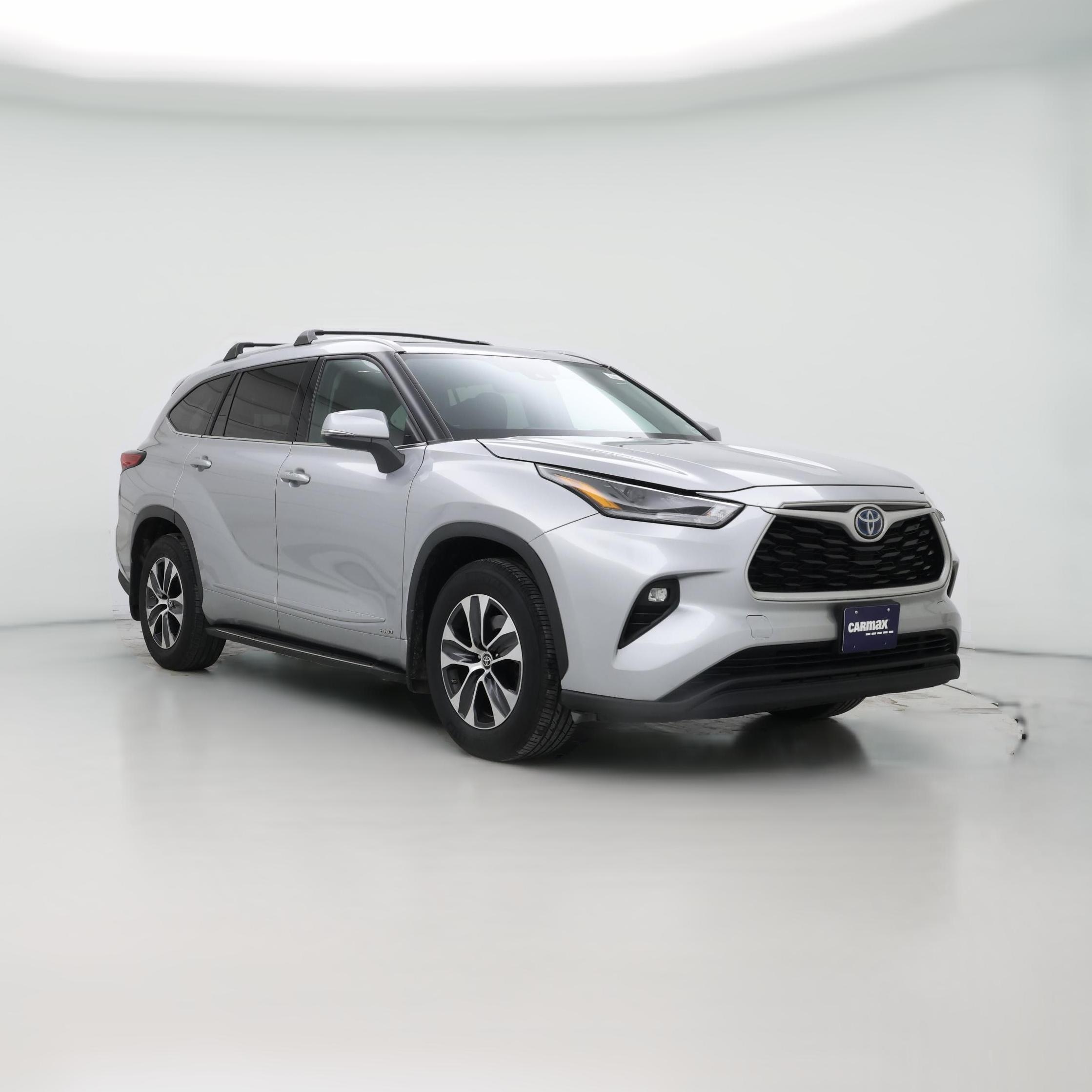 Thumbnail: 2022 Toyota Highlander - 1