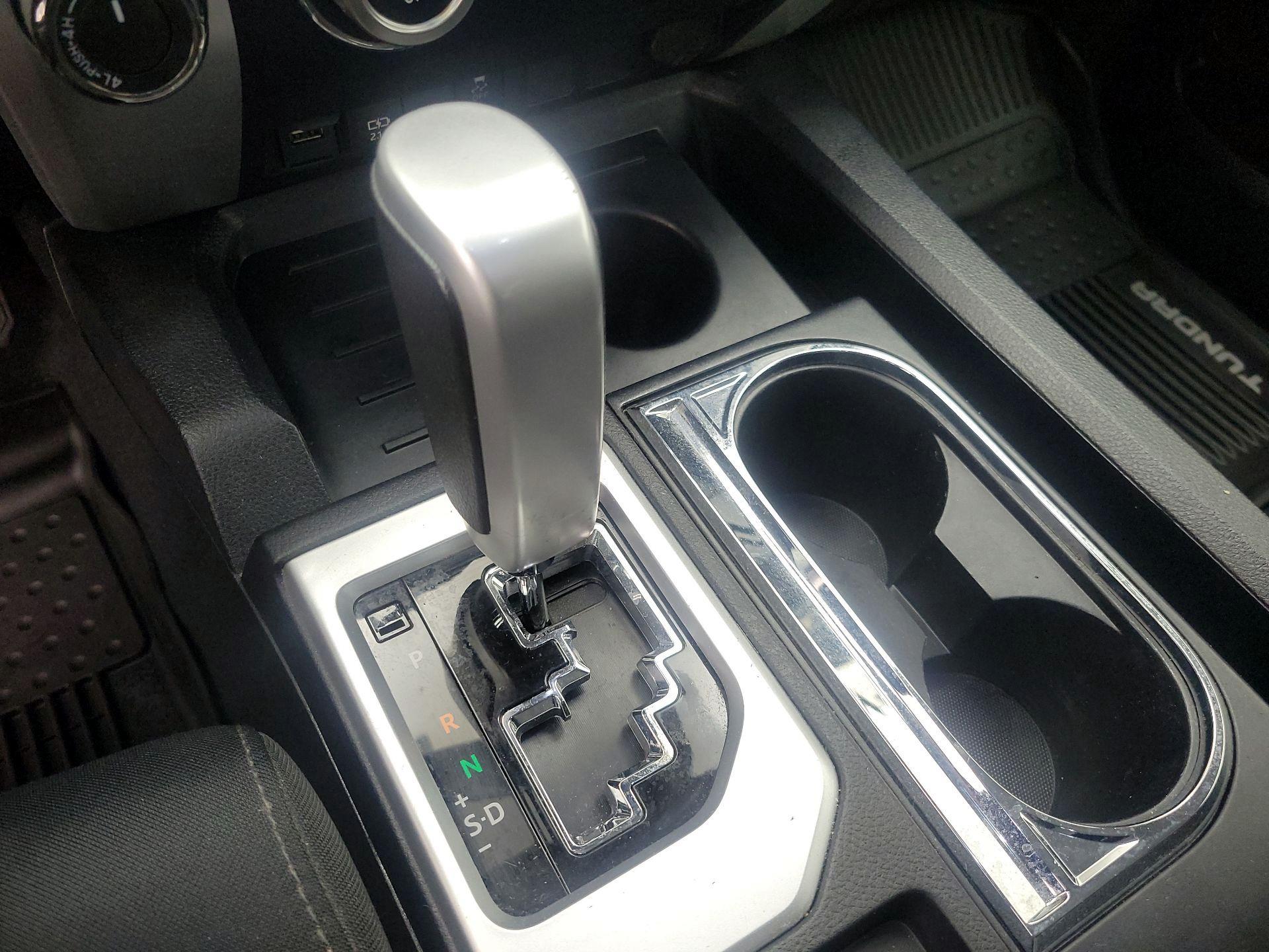 Thumbnail: 2020 Toyota Tundra - 17