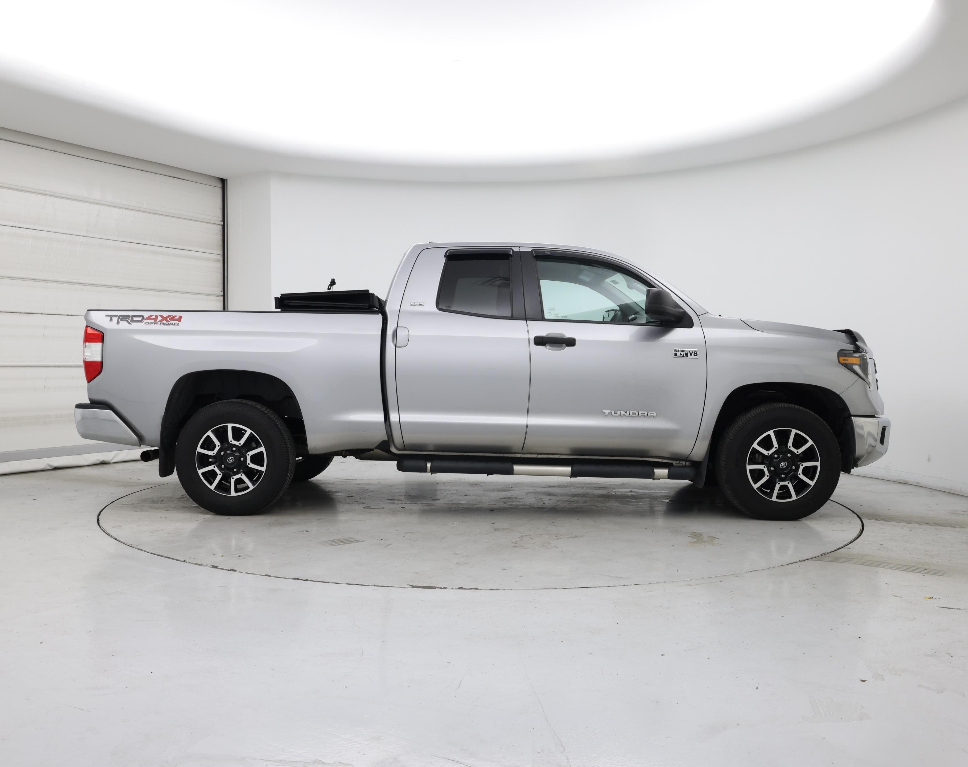 Thumbnail: 2020 Toyota Tundra - 7