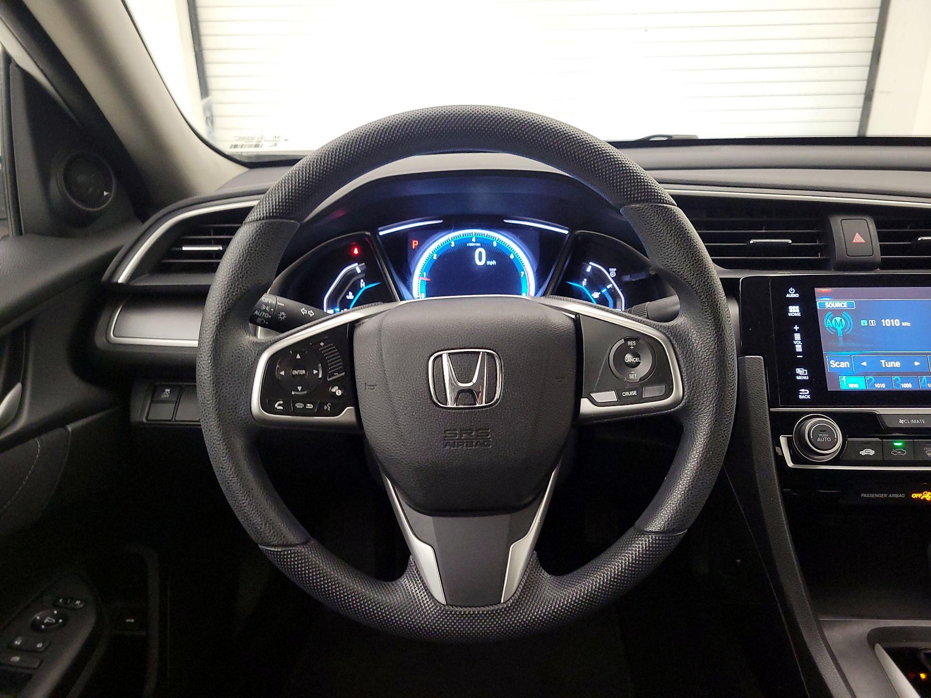Thumbnail: 2016 Honda Civic - 10